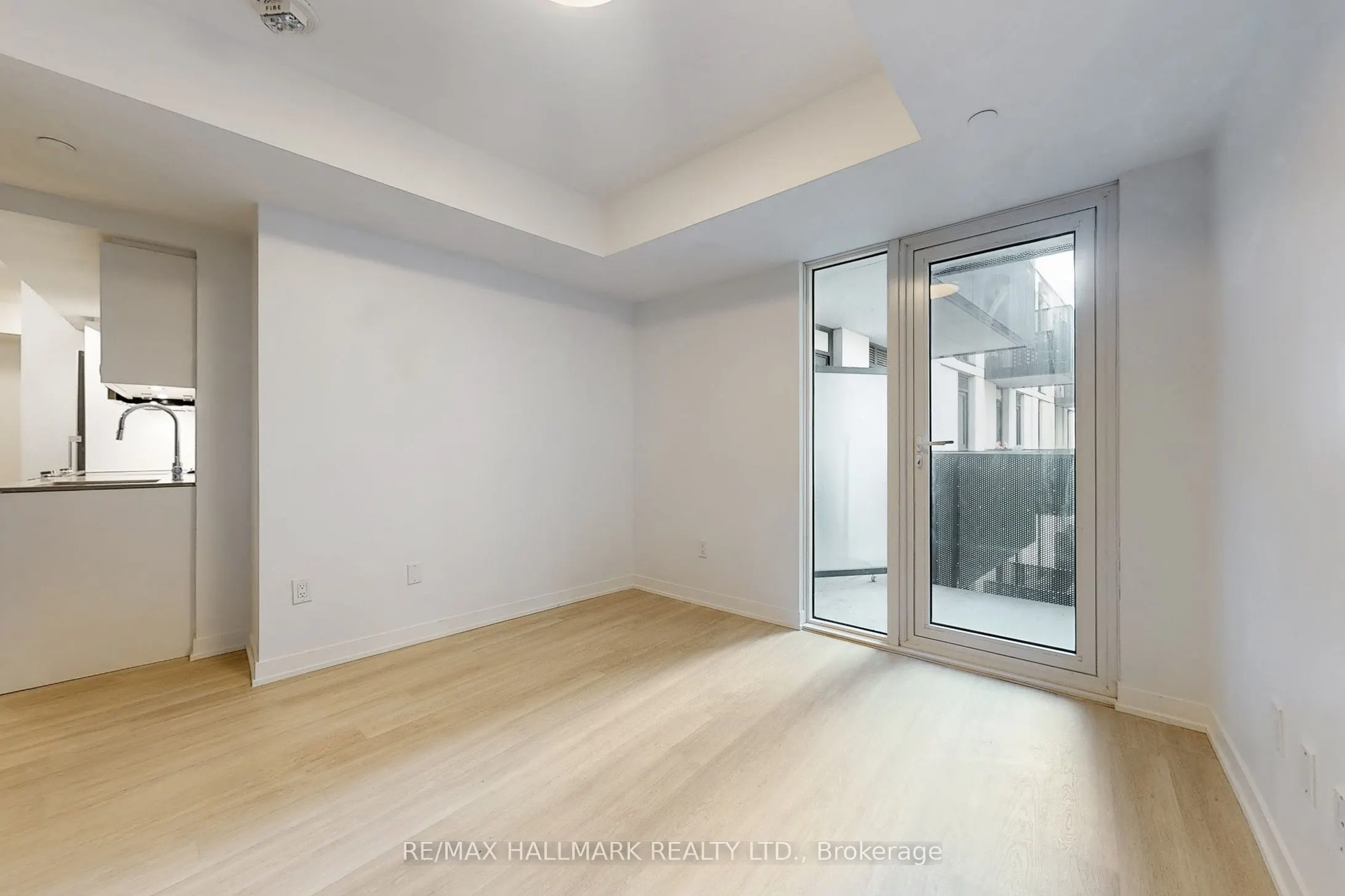 500 Wilson Avenue, #424