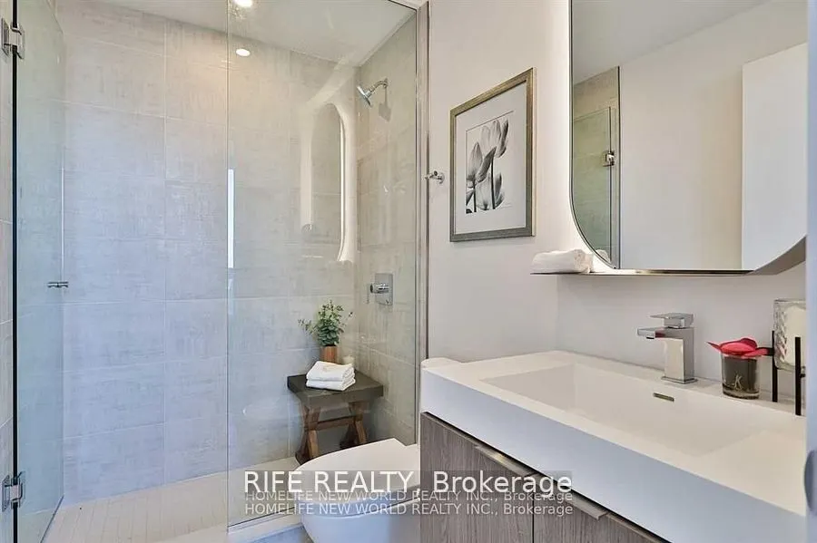 15 Holmes Avenue, #1504