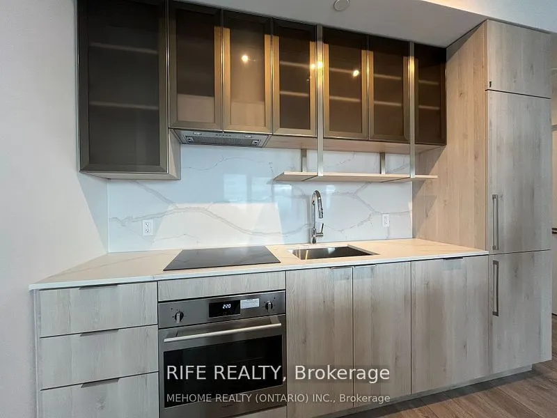 15 Holmes Avenue, #1504