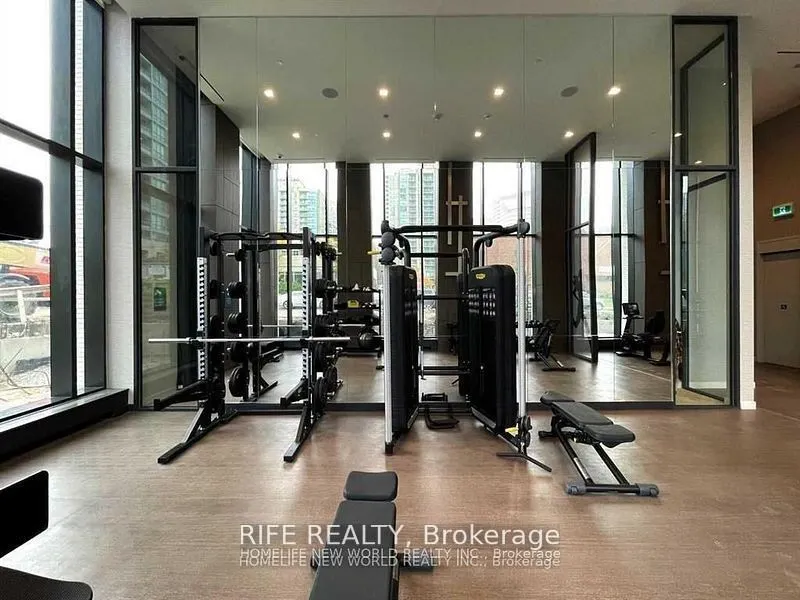 15 Holmes Avenue, #1504
