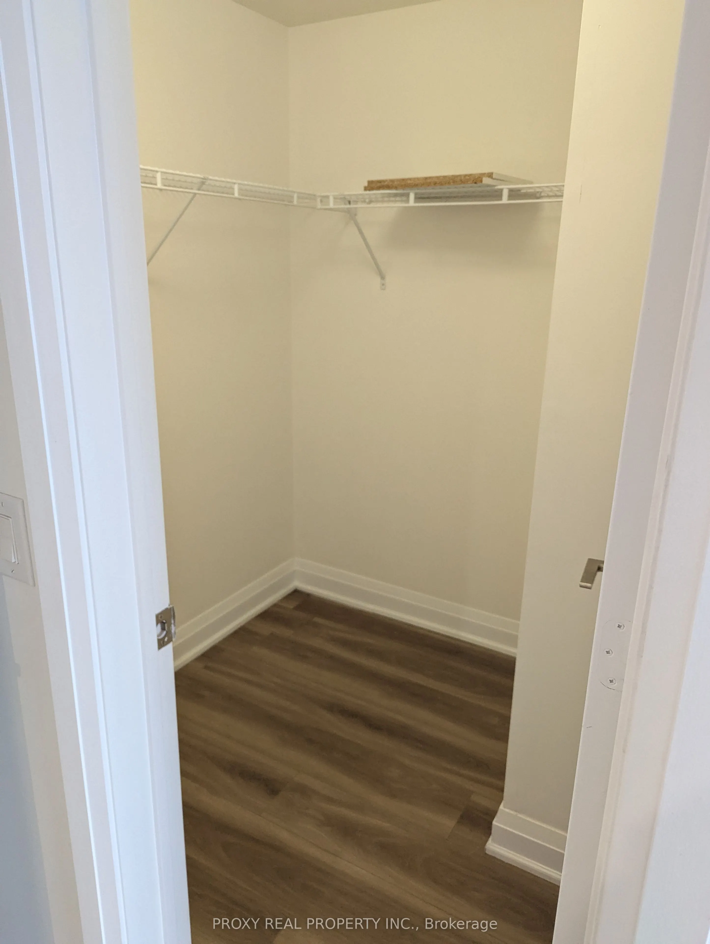 2 Anndale Drive, #2502