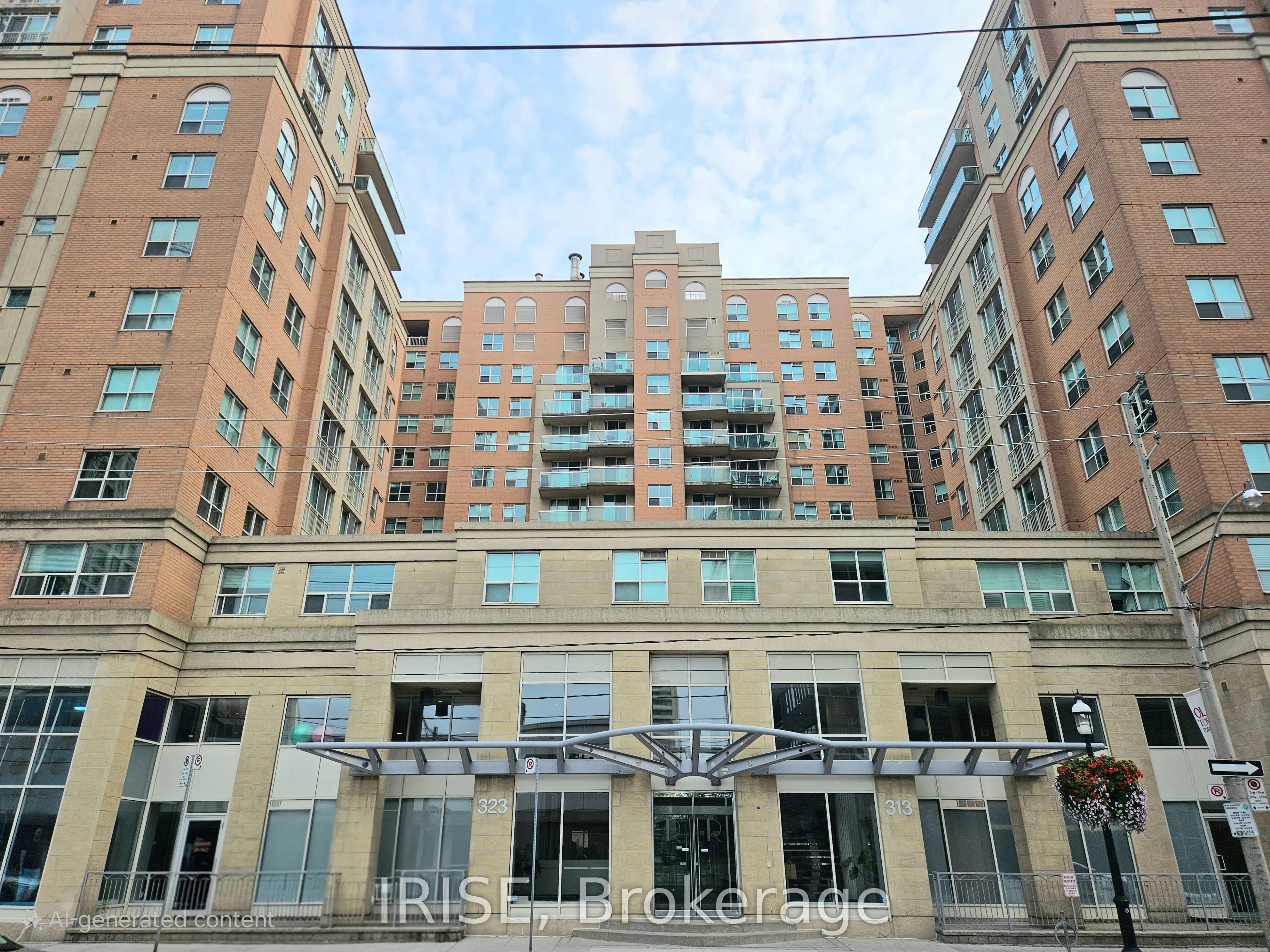 323 Richmond Street E, #611