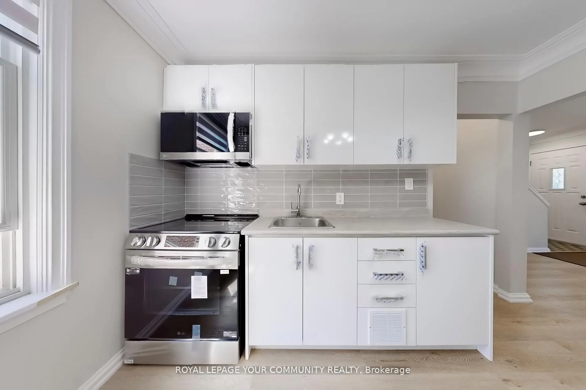 19 Homewood Avenue, #Upper