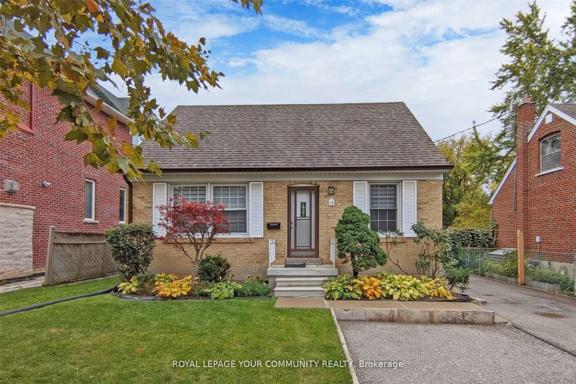 19 Homewood Avenue, #Upper
