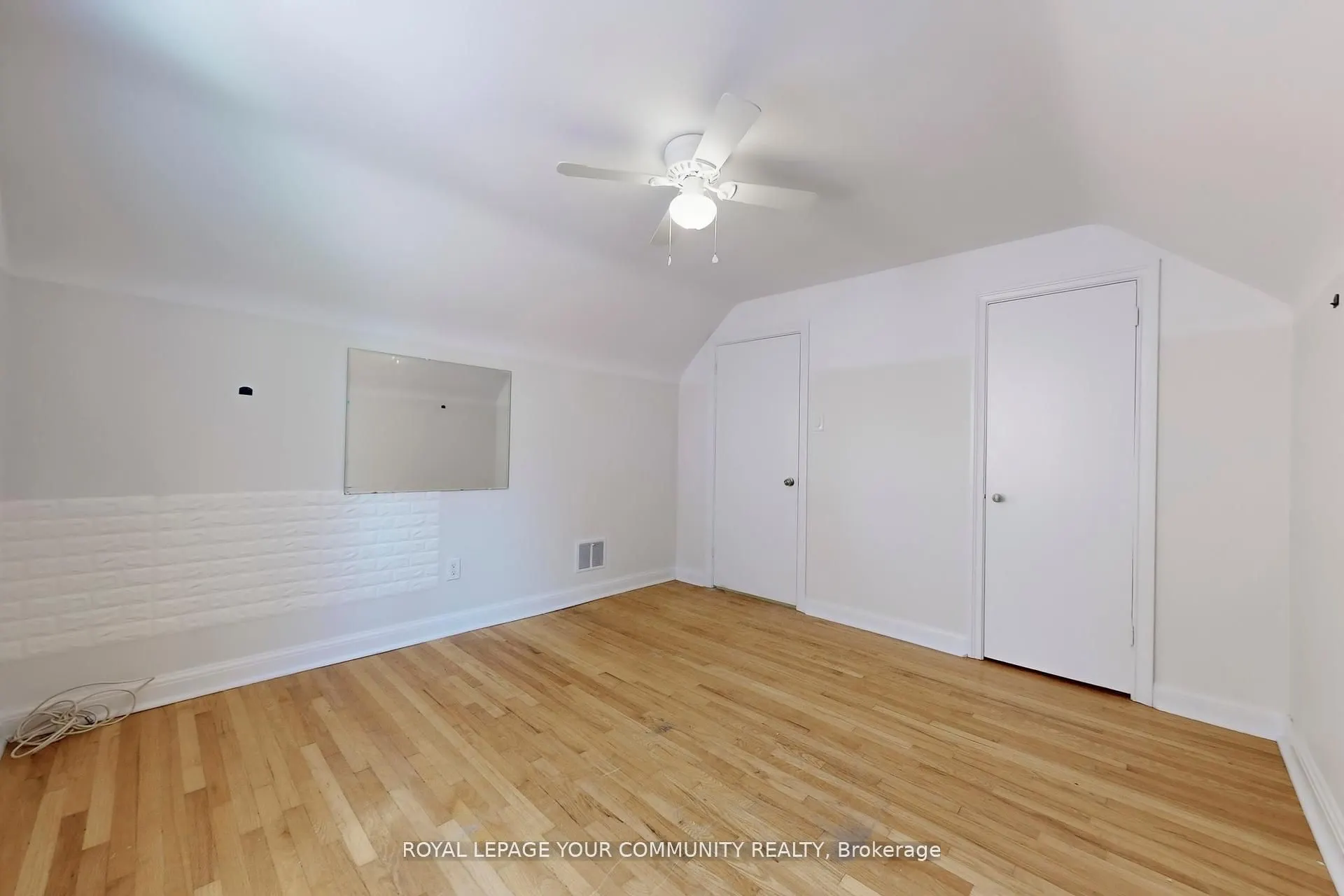 19 Homewood Avenue, #Upper