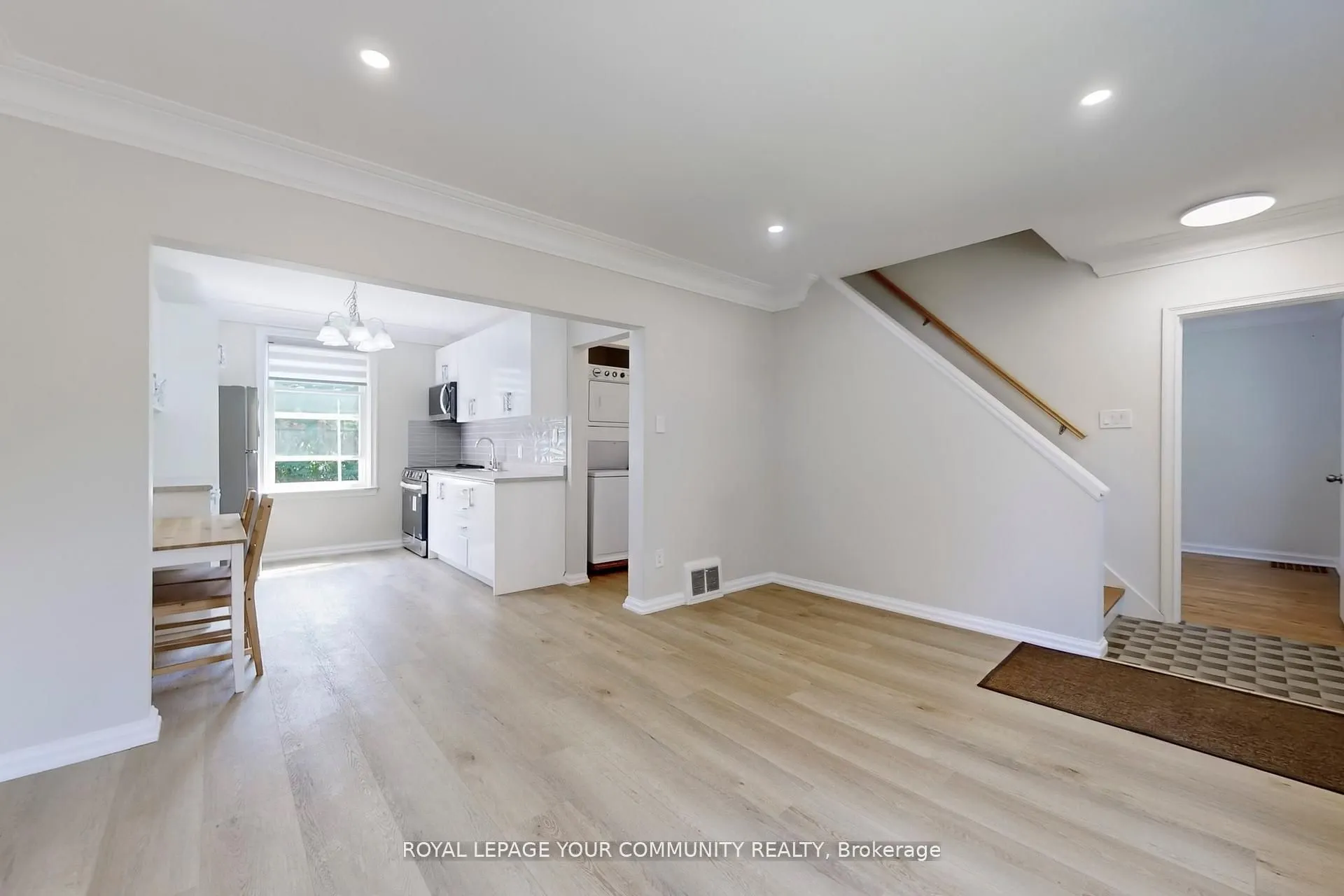 19 Homewood Avenue, #Upper