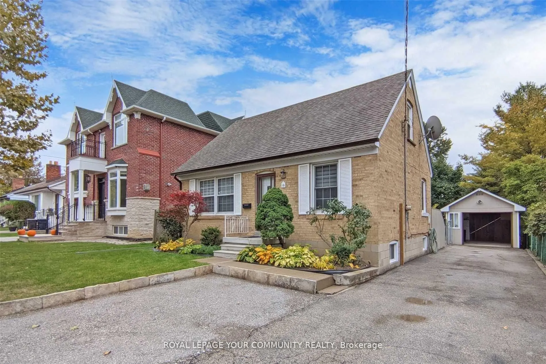19 Homewood Avenue, #Upper
