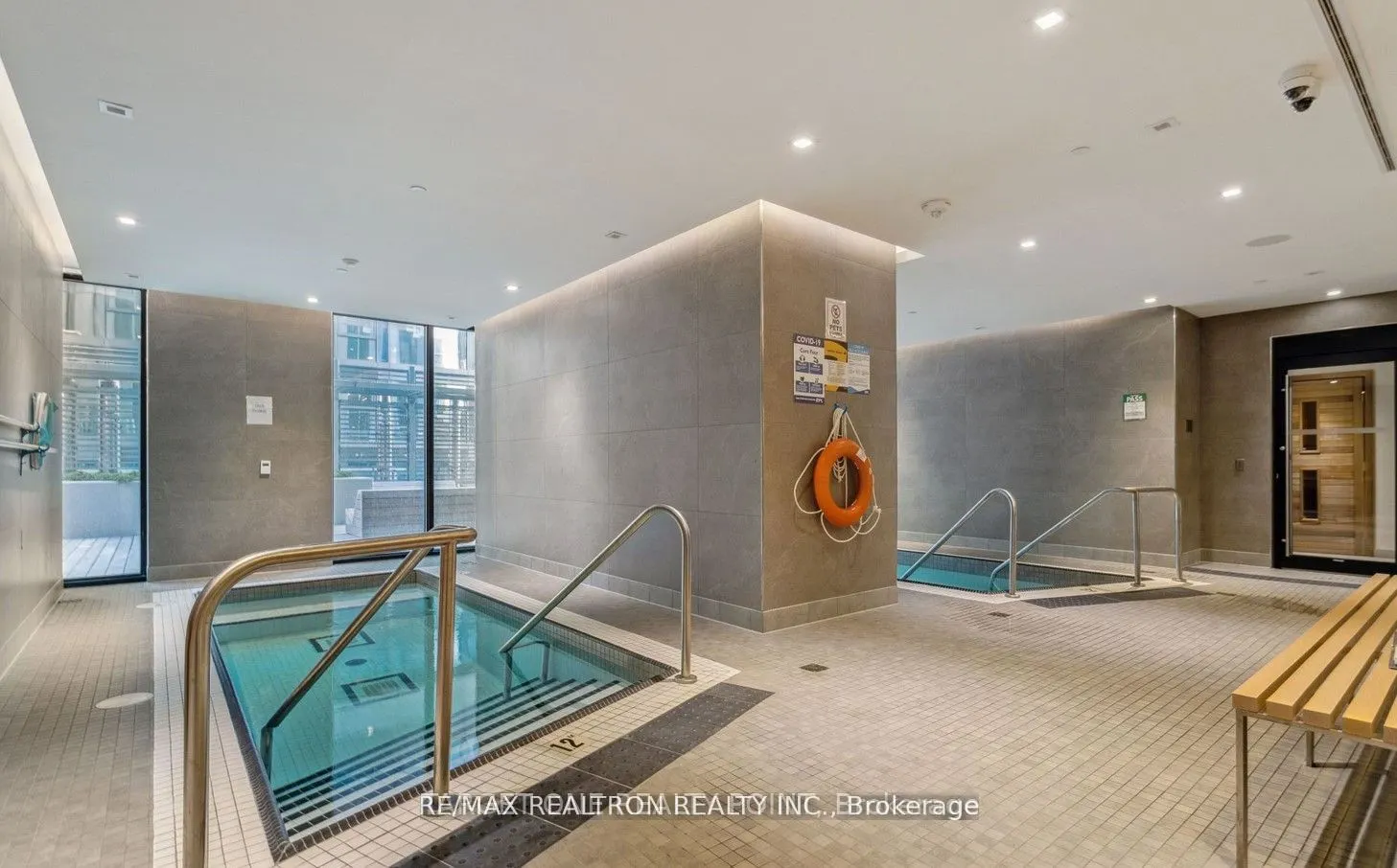 1 Yorkville Avenue, #3210
