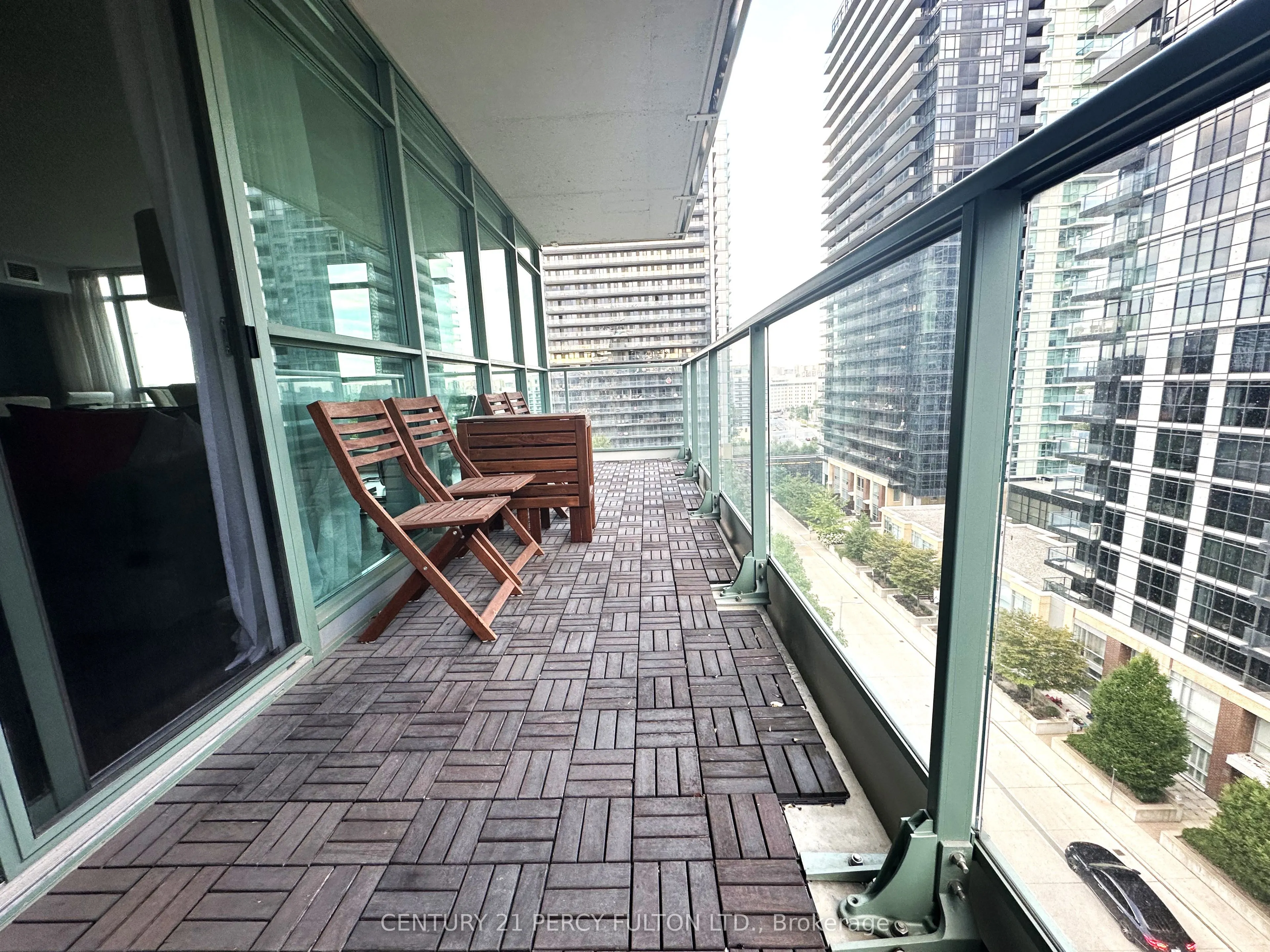 15 Singer Court, #910
