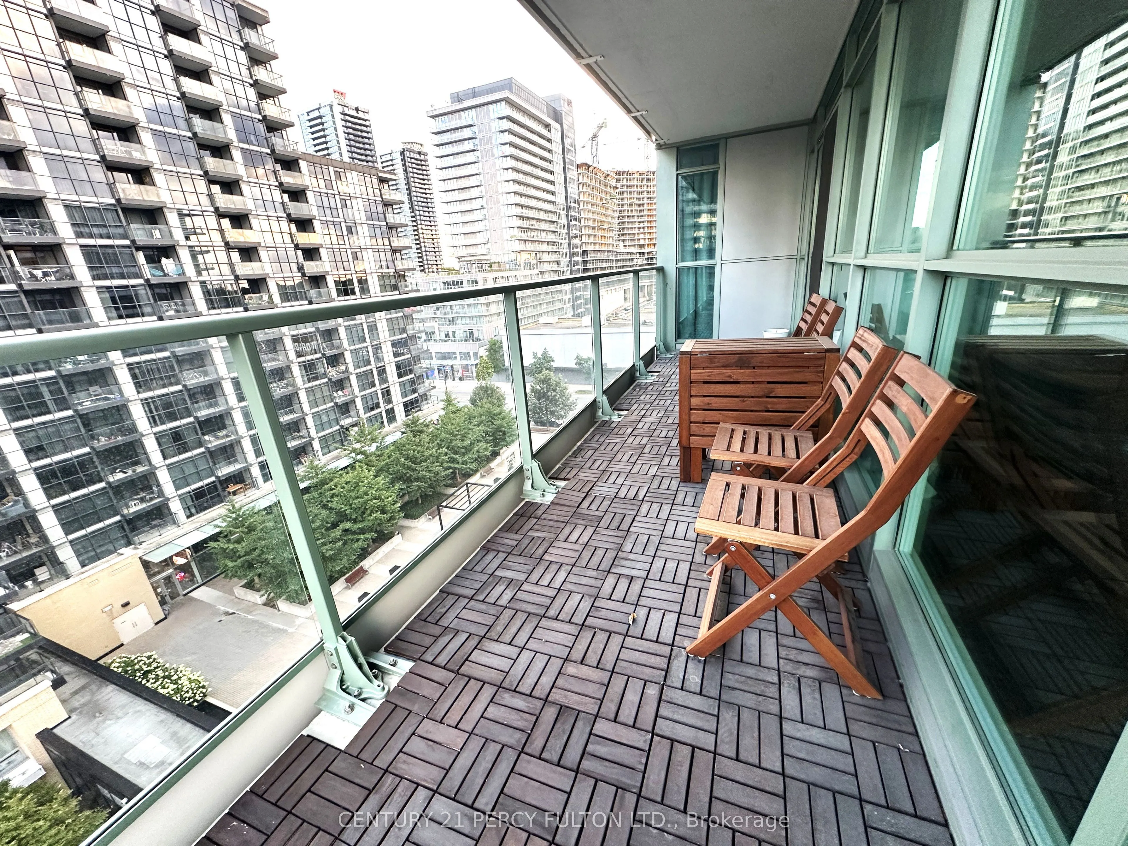 15 Singer Court, #910