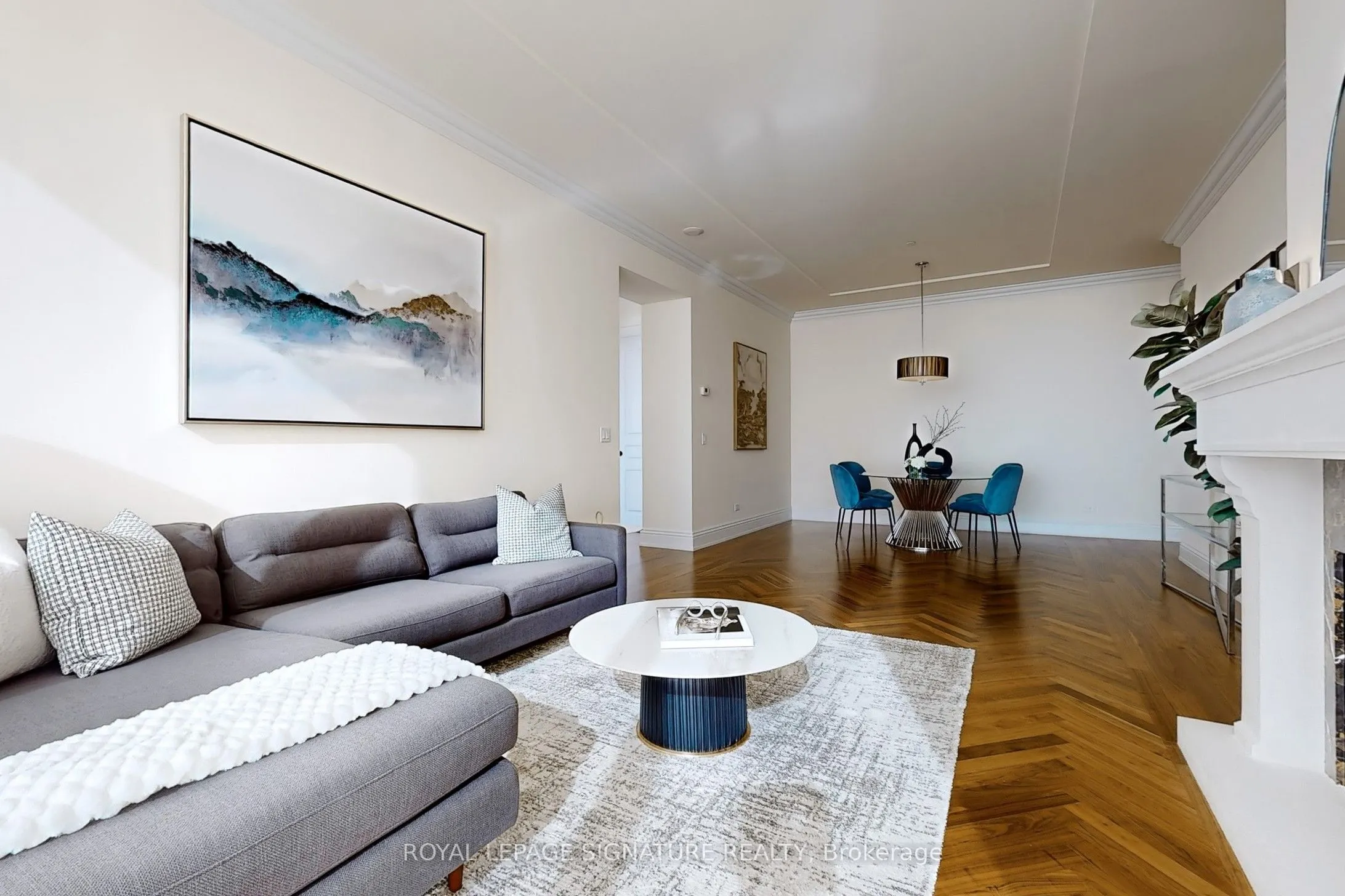 183 Wellington Street W, #3505