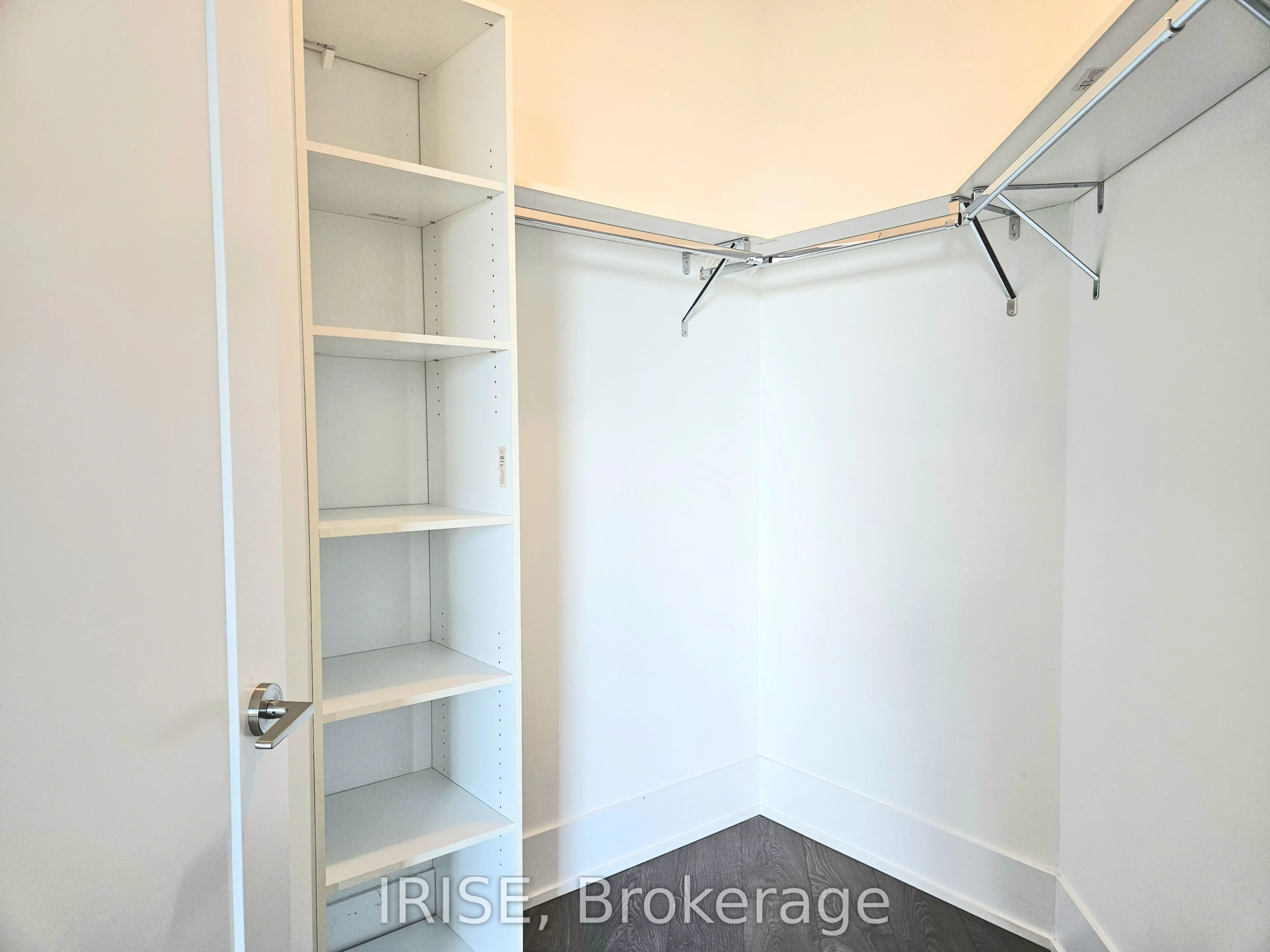 1 Edgewater Drive, #218