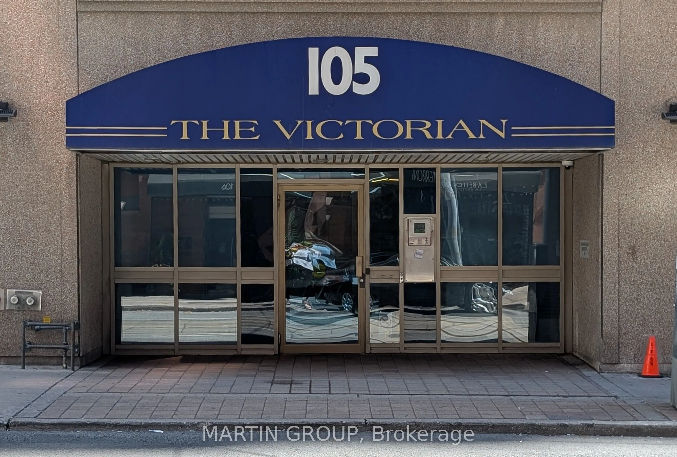 105 Victoria Street, #1105