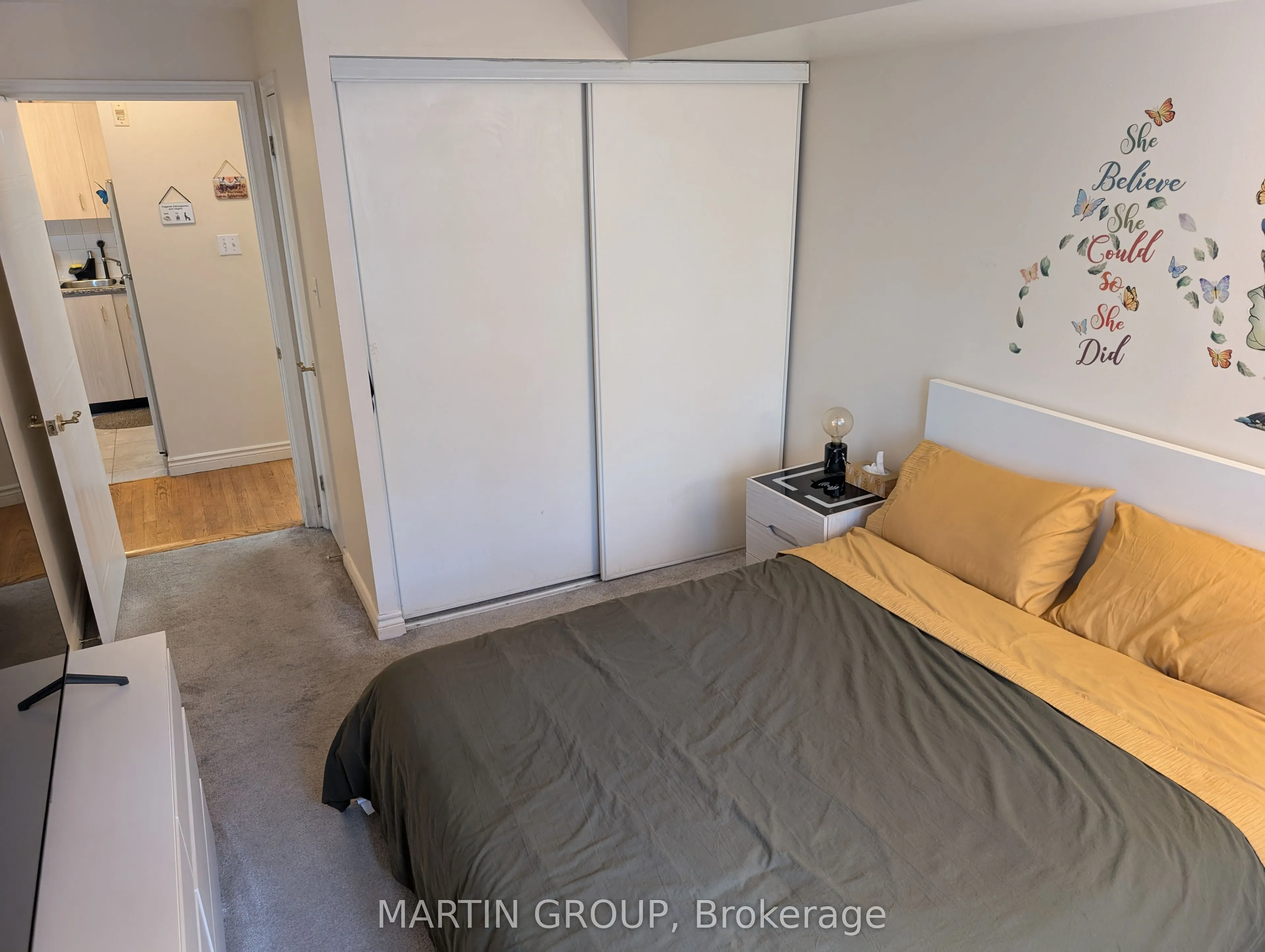 105 Victoria Street, #1105