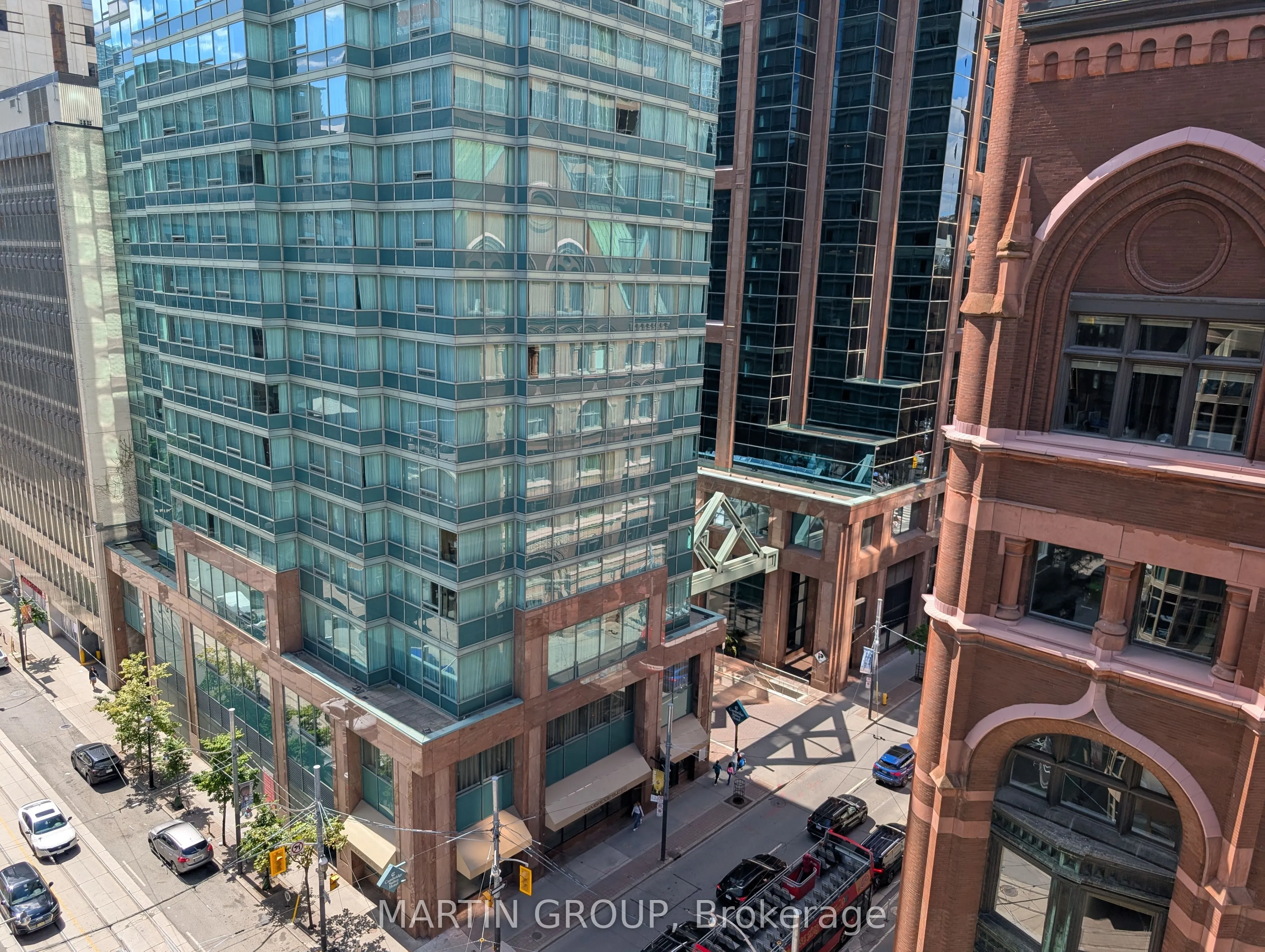 105 Victoria Street, #1105