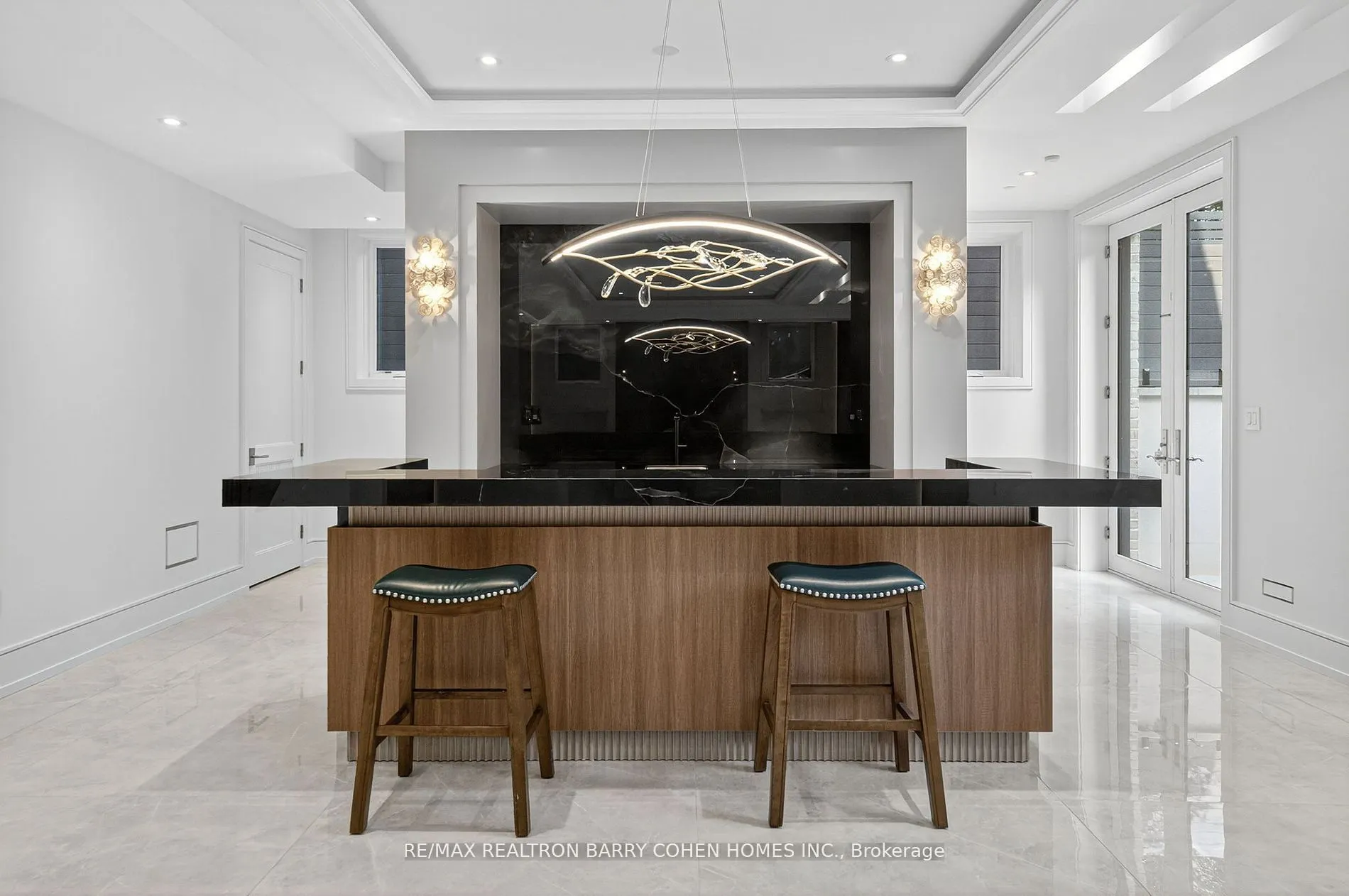 35 Foursome Crescent