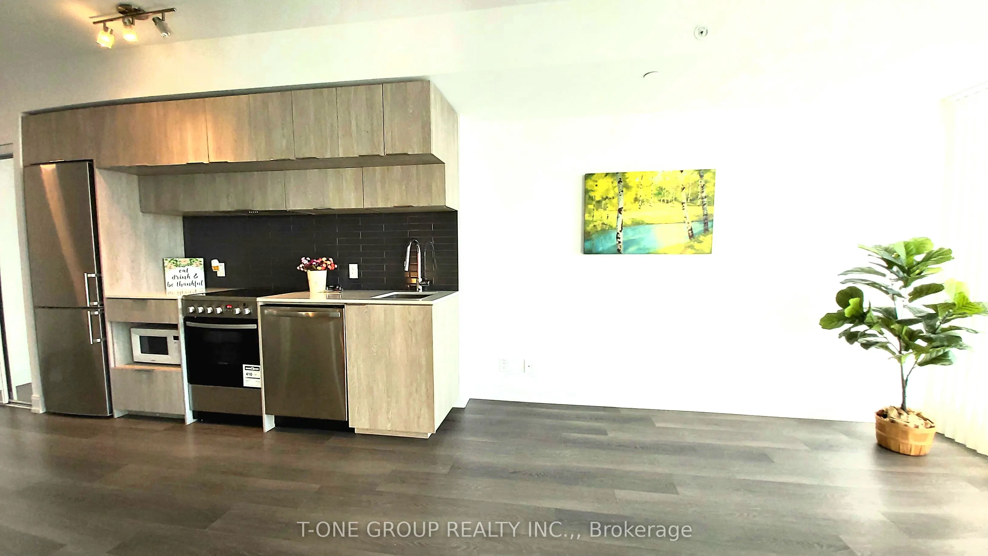 181 Dundas Street E, #4902