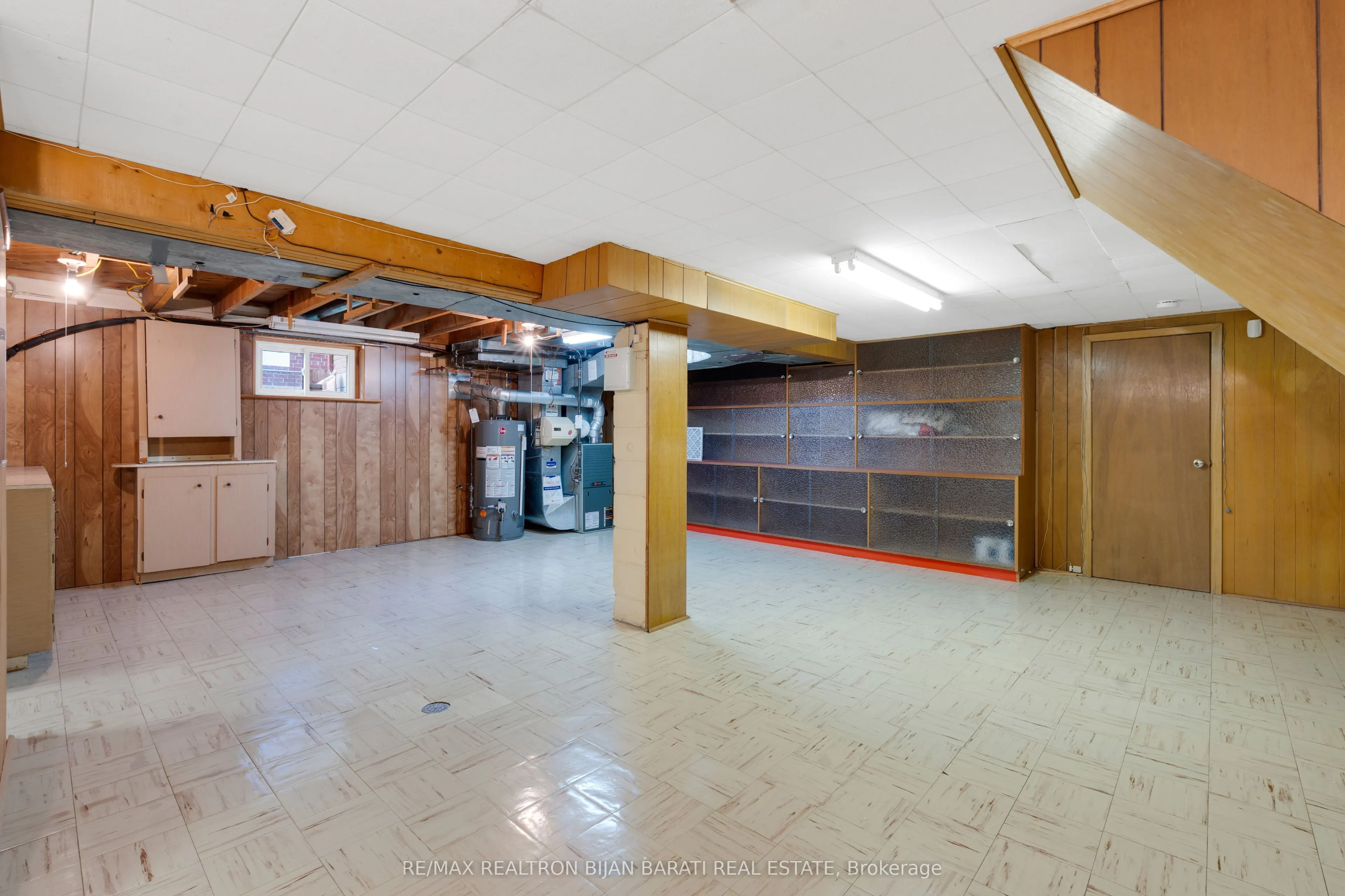 273 Dunview Avenue