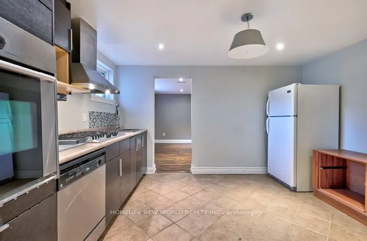 58 Maxwell Street, #Lower