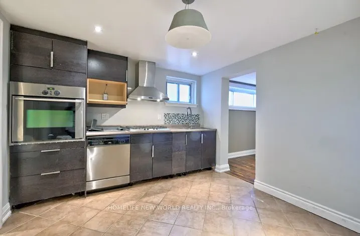 58 Maxwell Street, #Lower