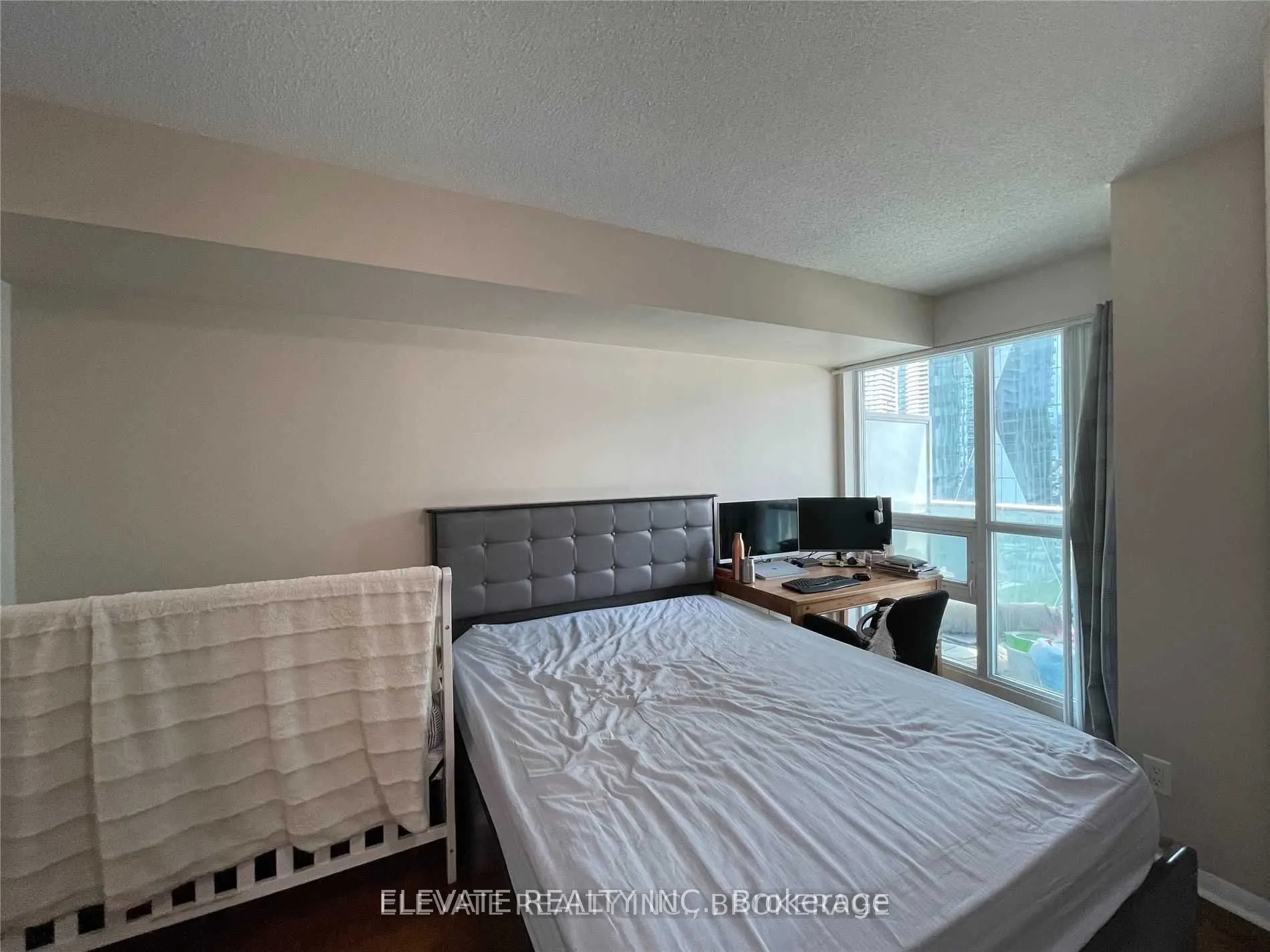 18 Yonge Street, #2301