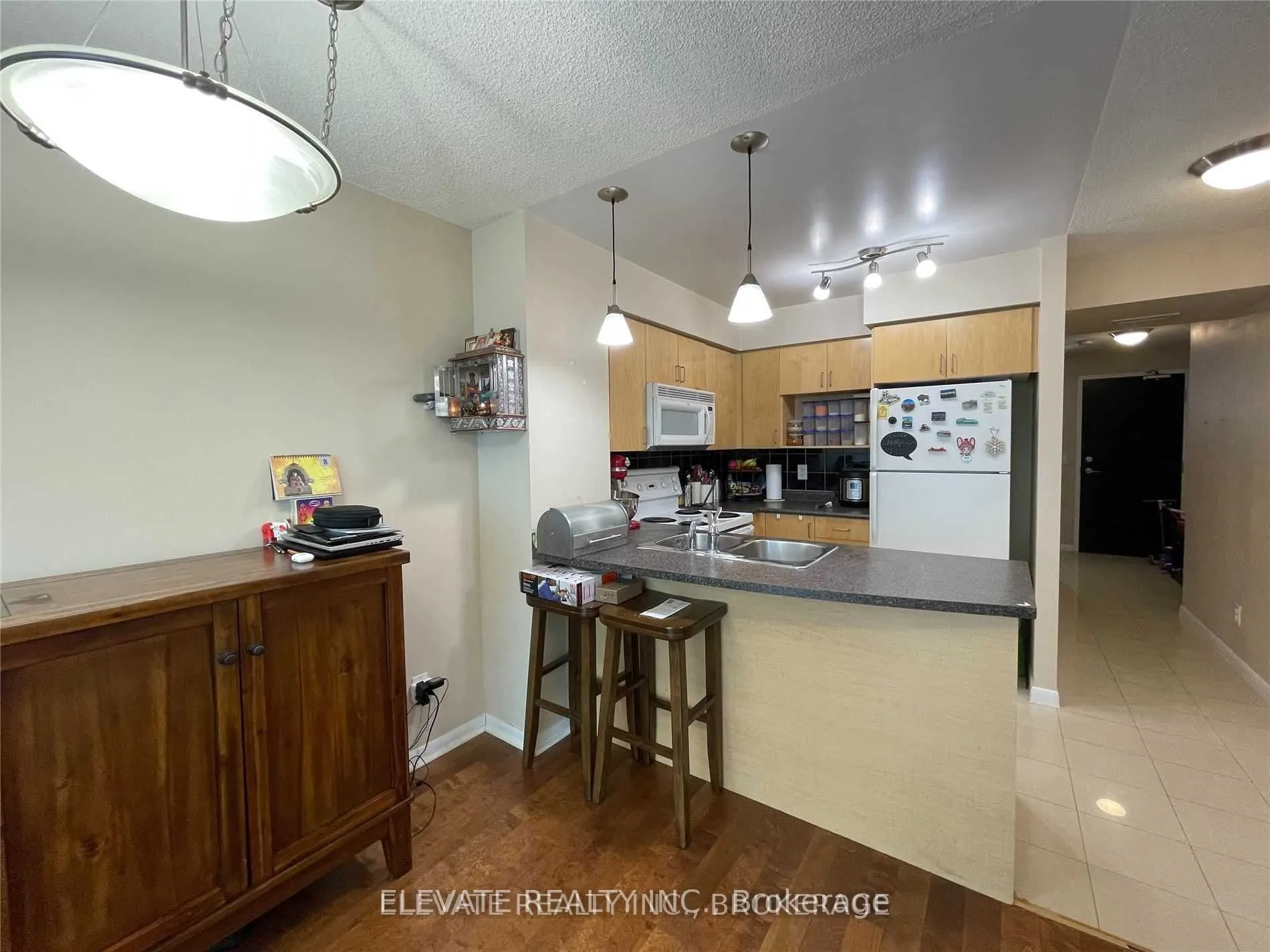 18 Yonge Street, #2301