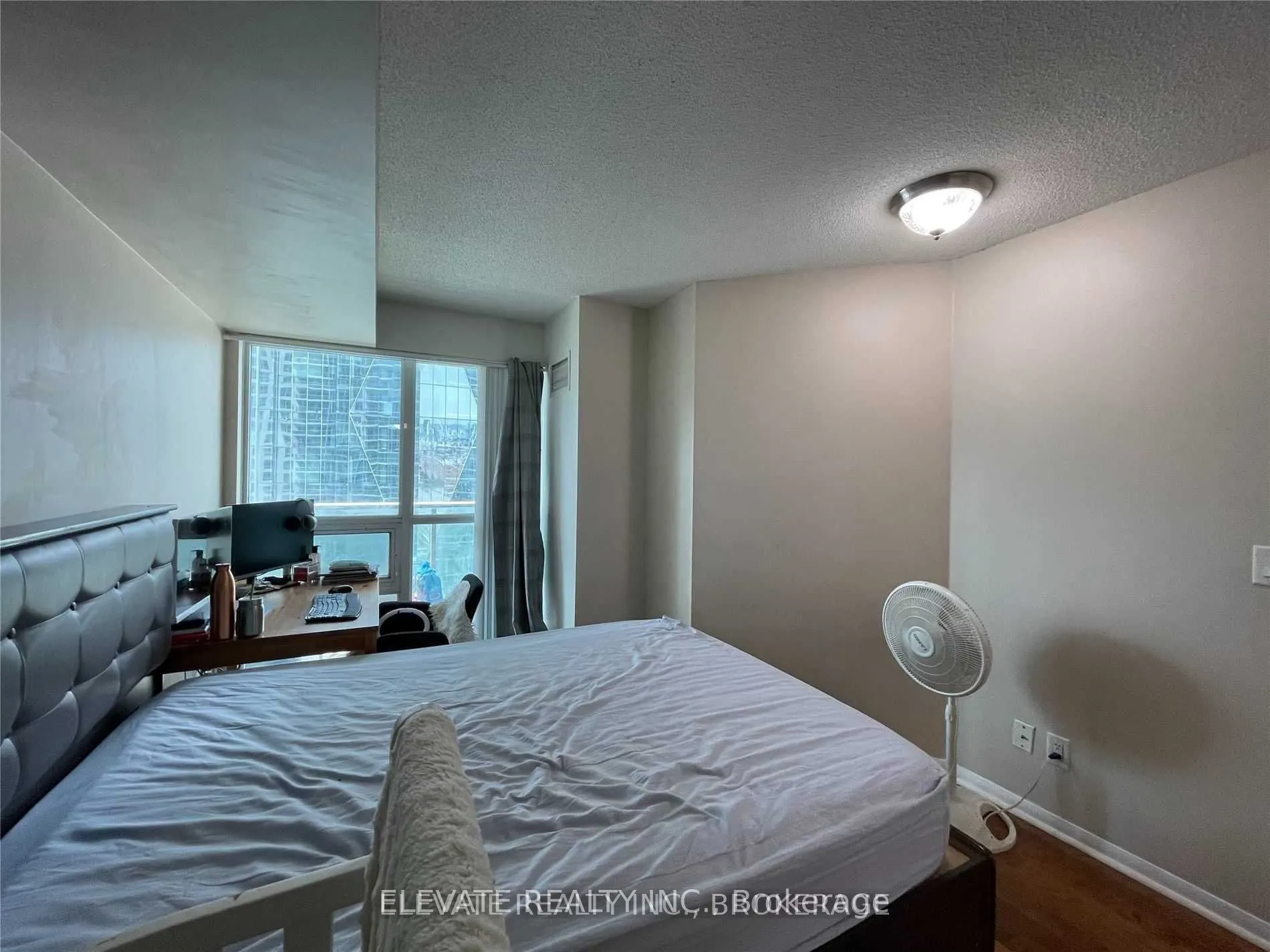 18 Yonge Street, #2301