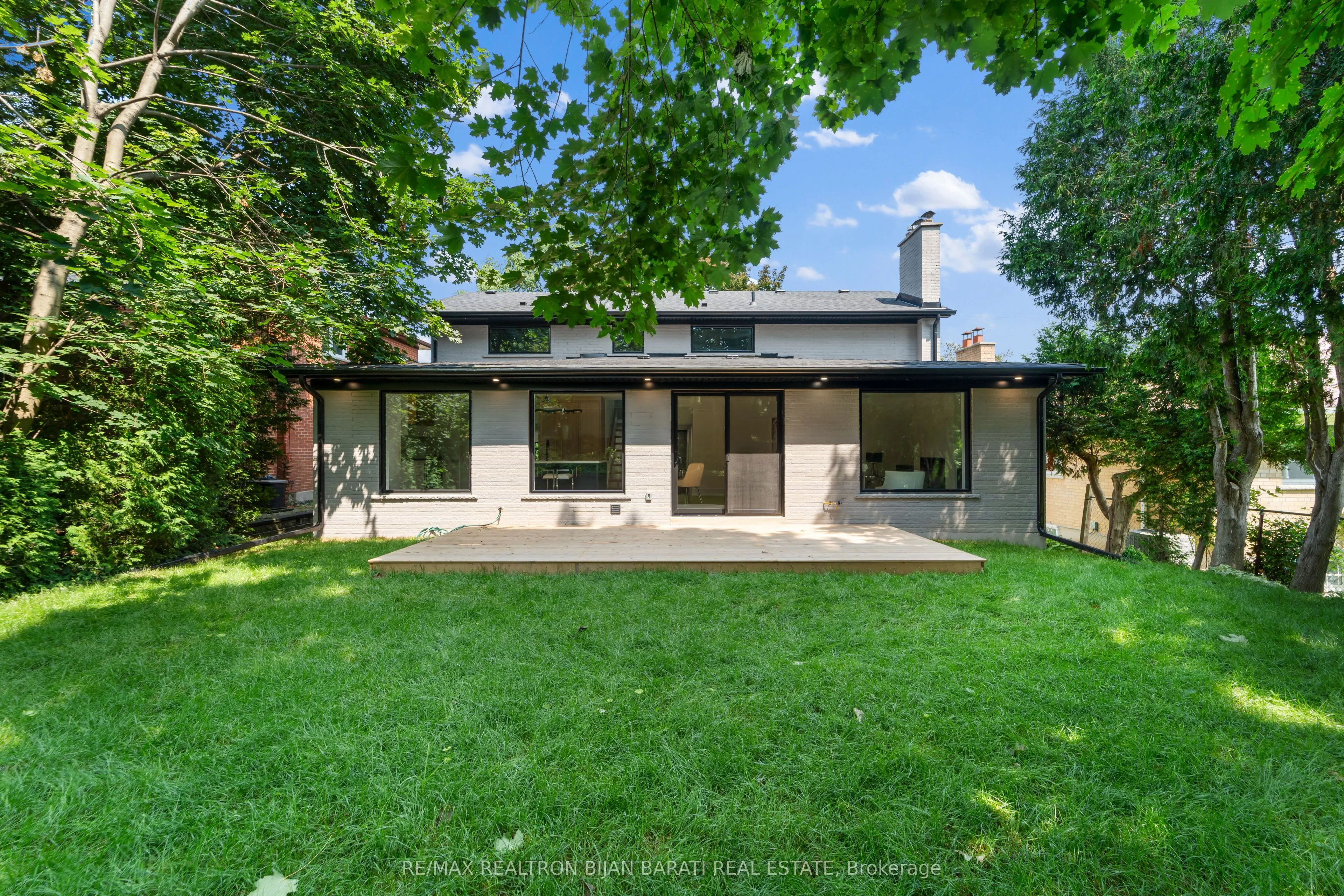 593 Cummer Avenue