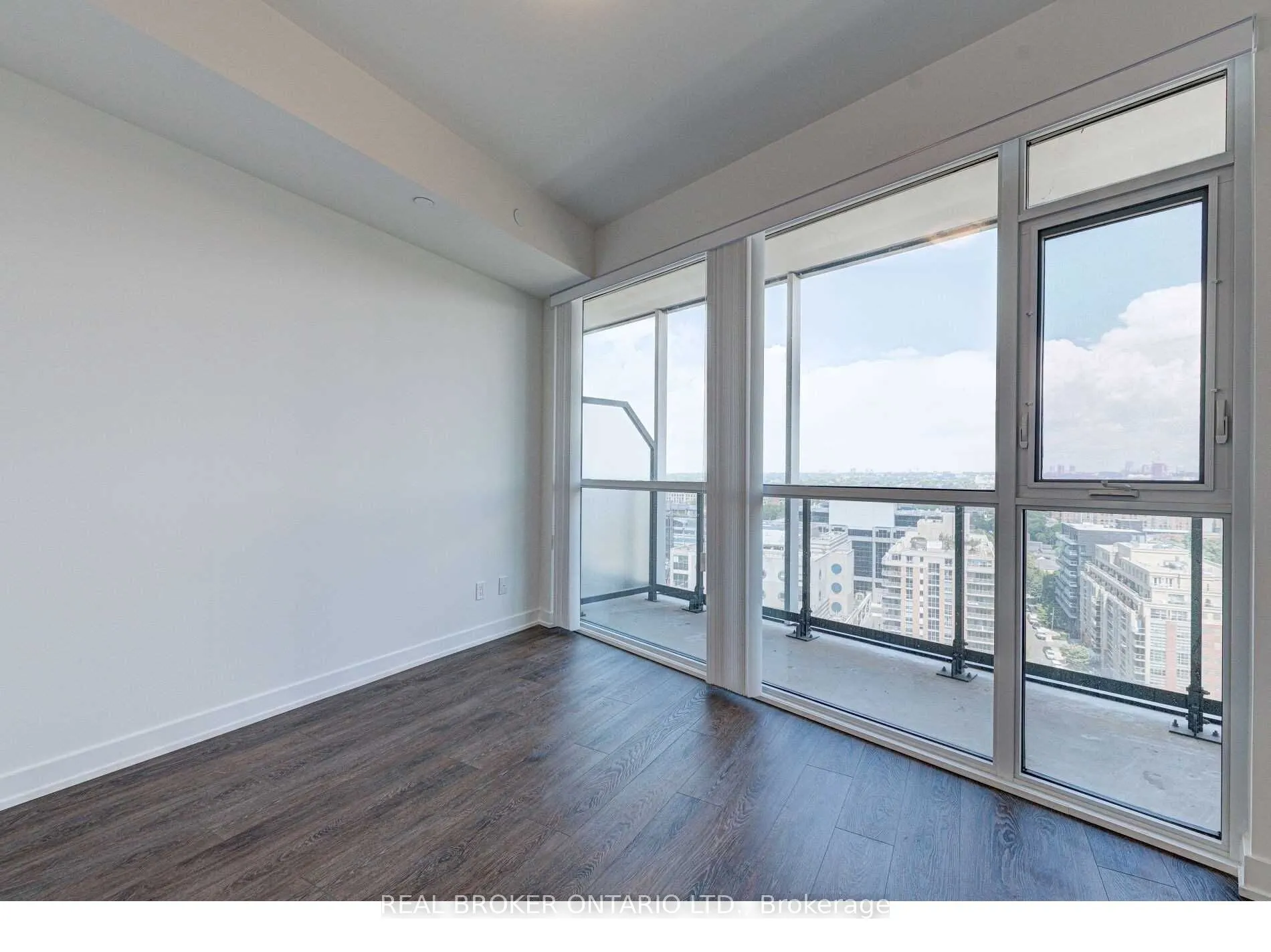 50 Ordnance Street, #1506