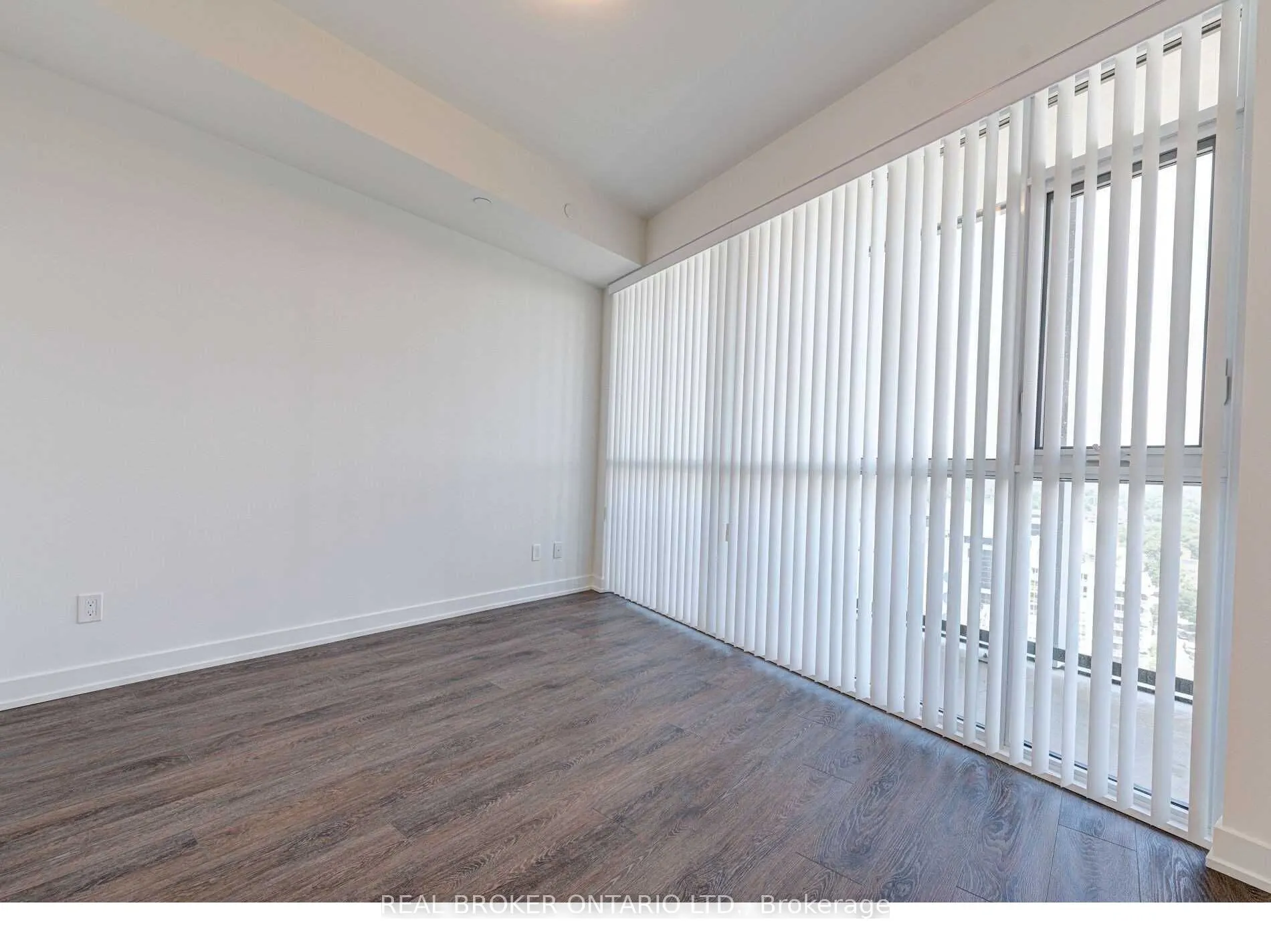 50 Ordnance Street, #1506