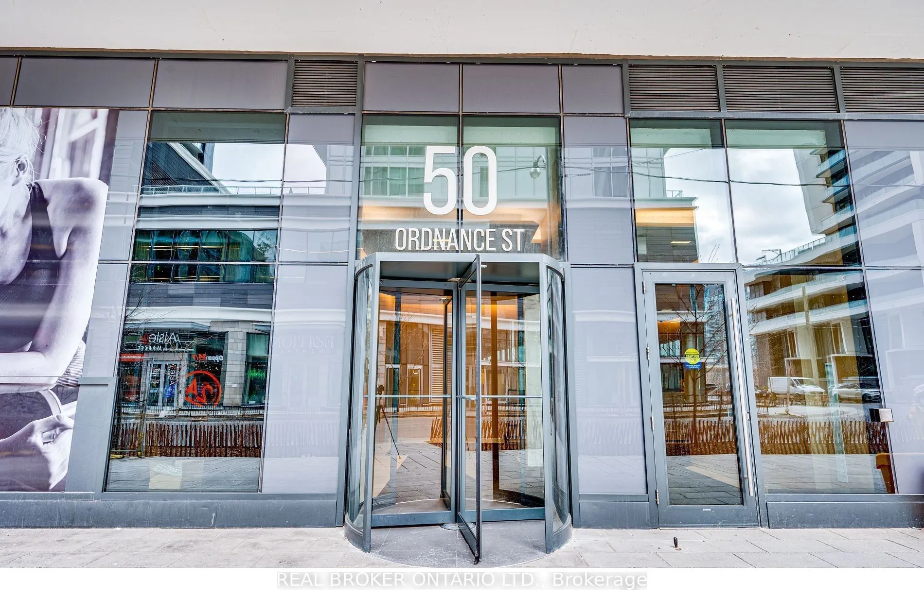 50 Ordnance Street, #1506