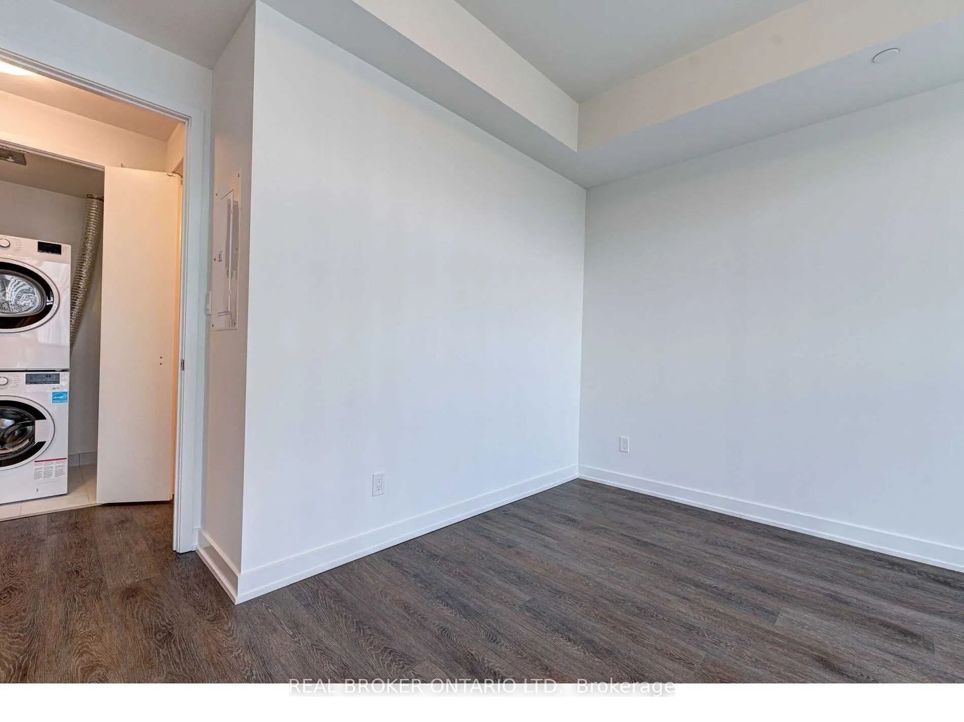 50 Ordnance Street, #1506