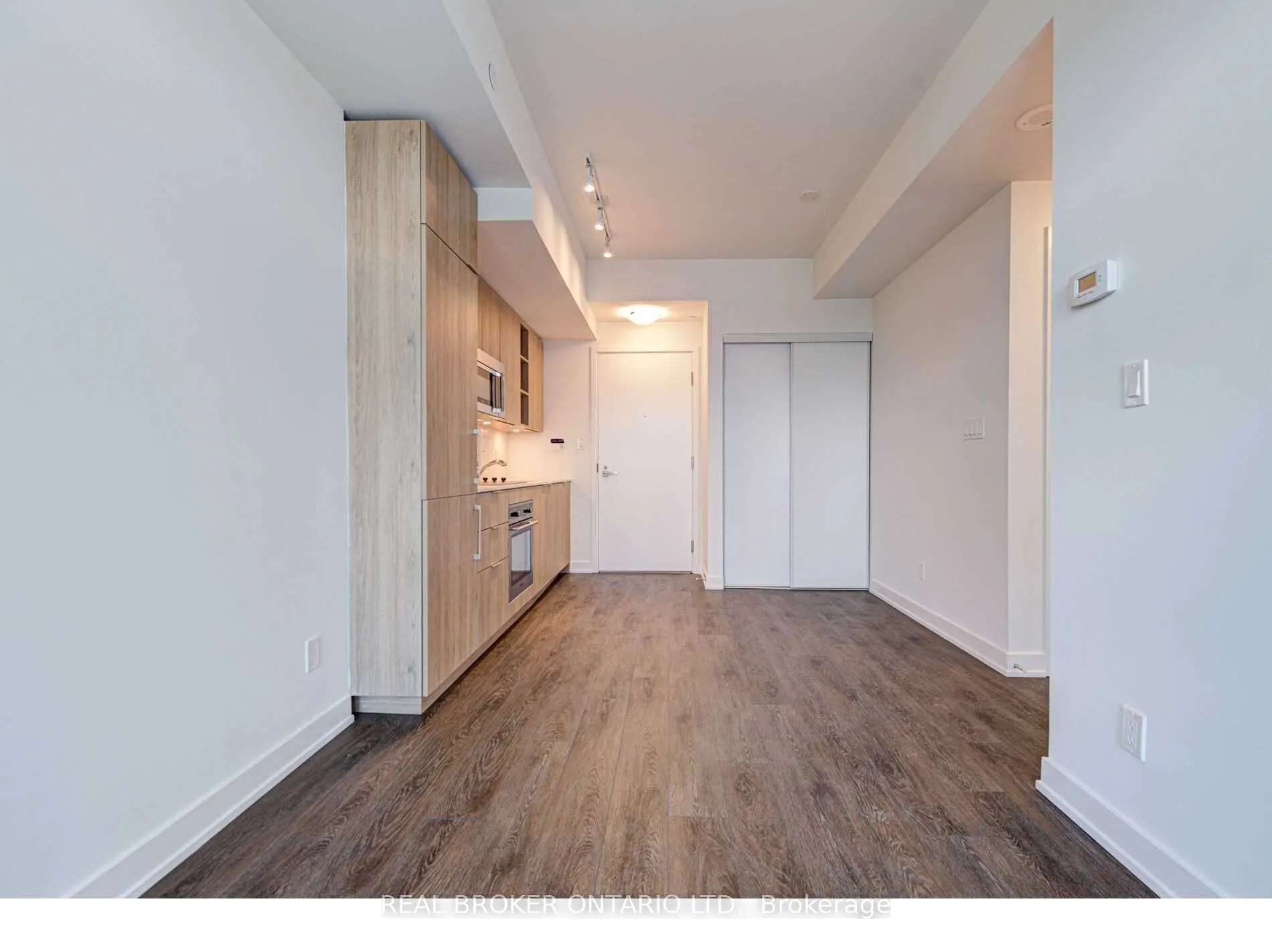 50 Ordnance Street, #1506
