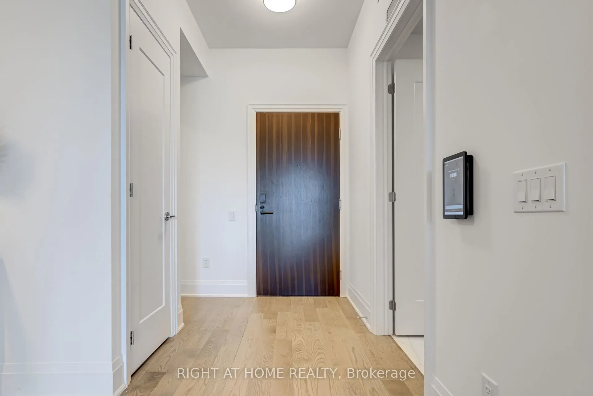 280 HOWLAND Avenue, #410