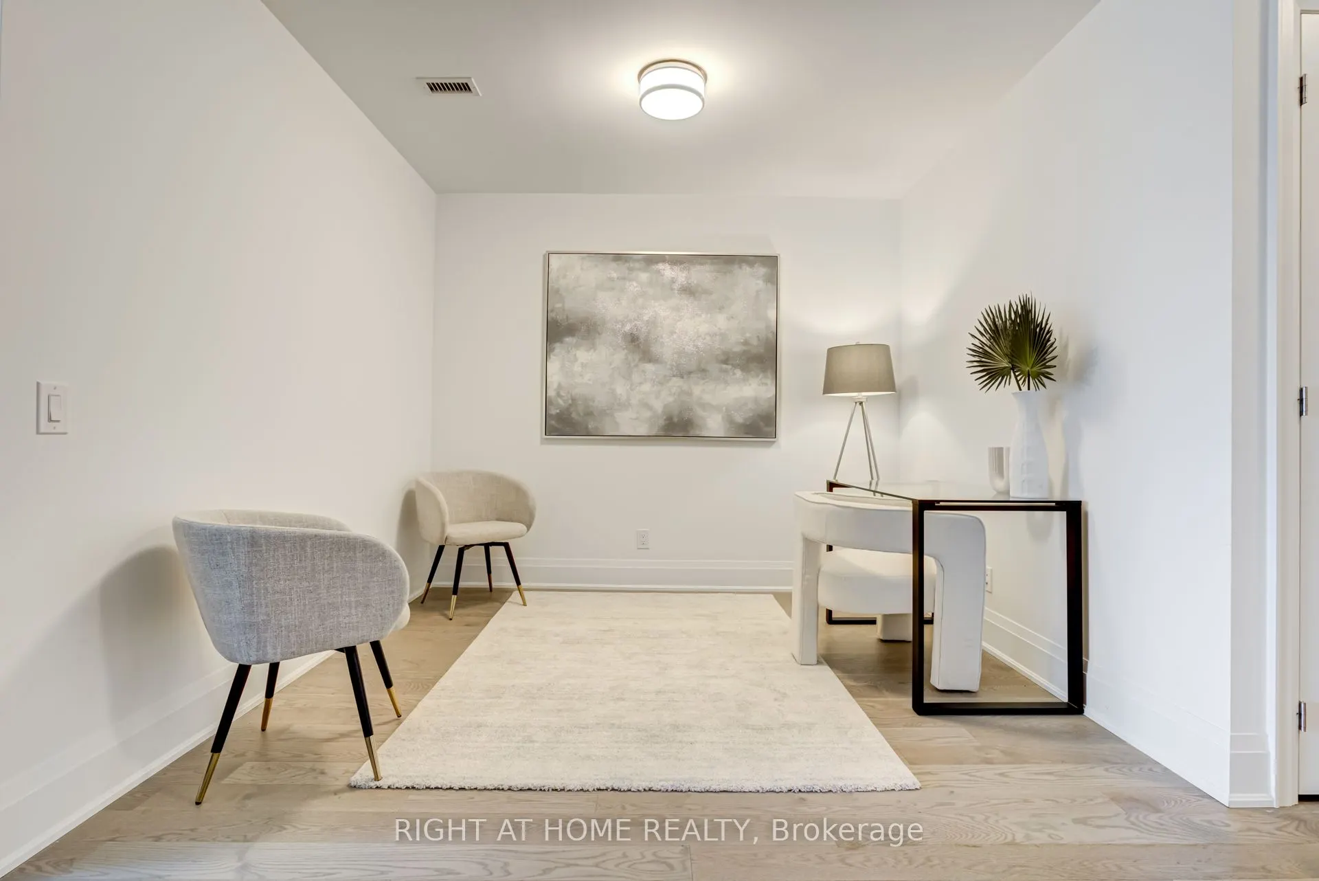 280 HOWLAND Avenue, #410