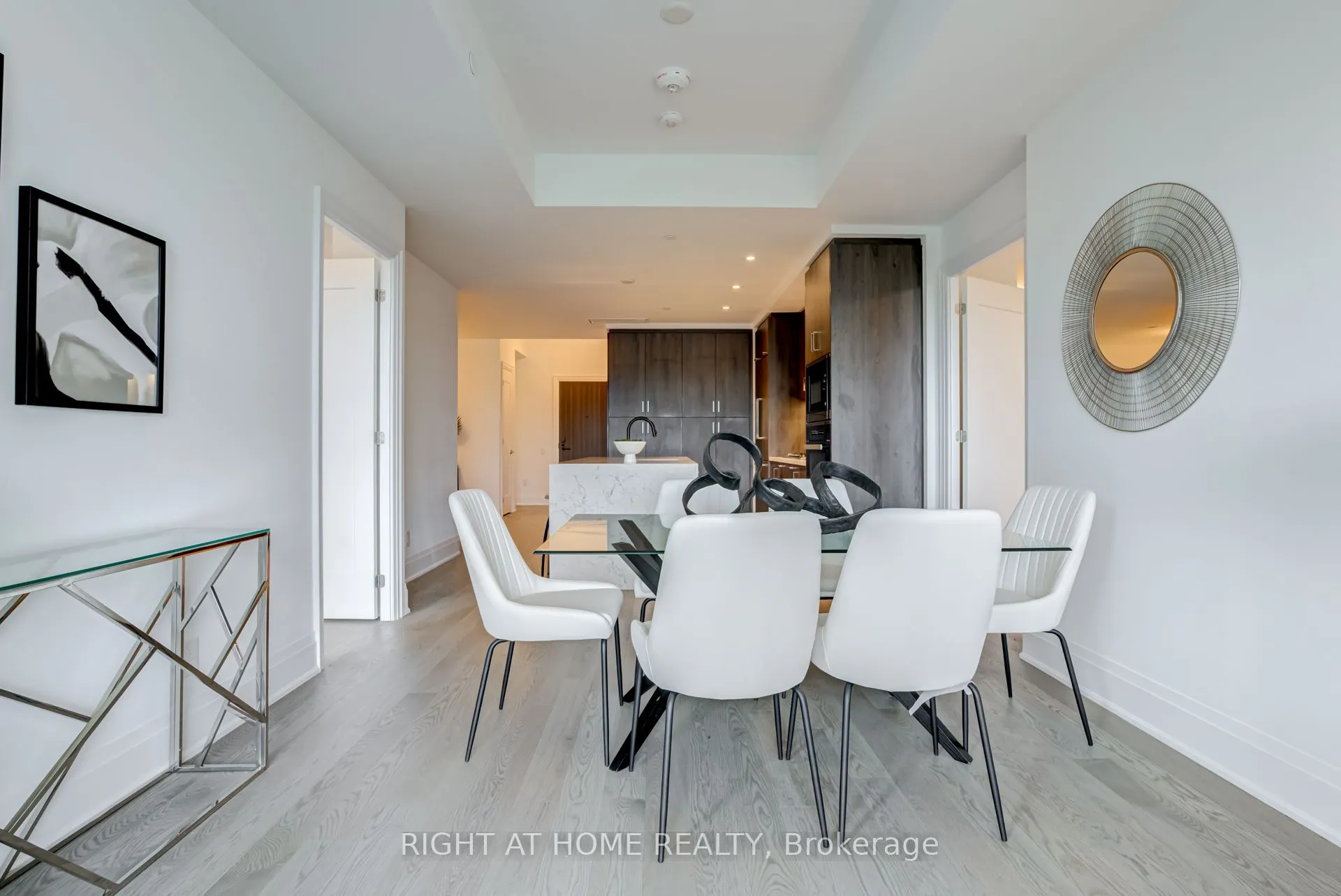 280 HOWLAND Avenue, #410