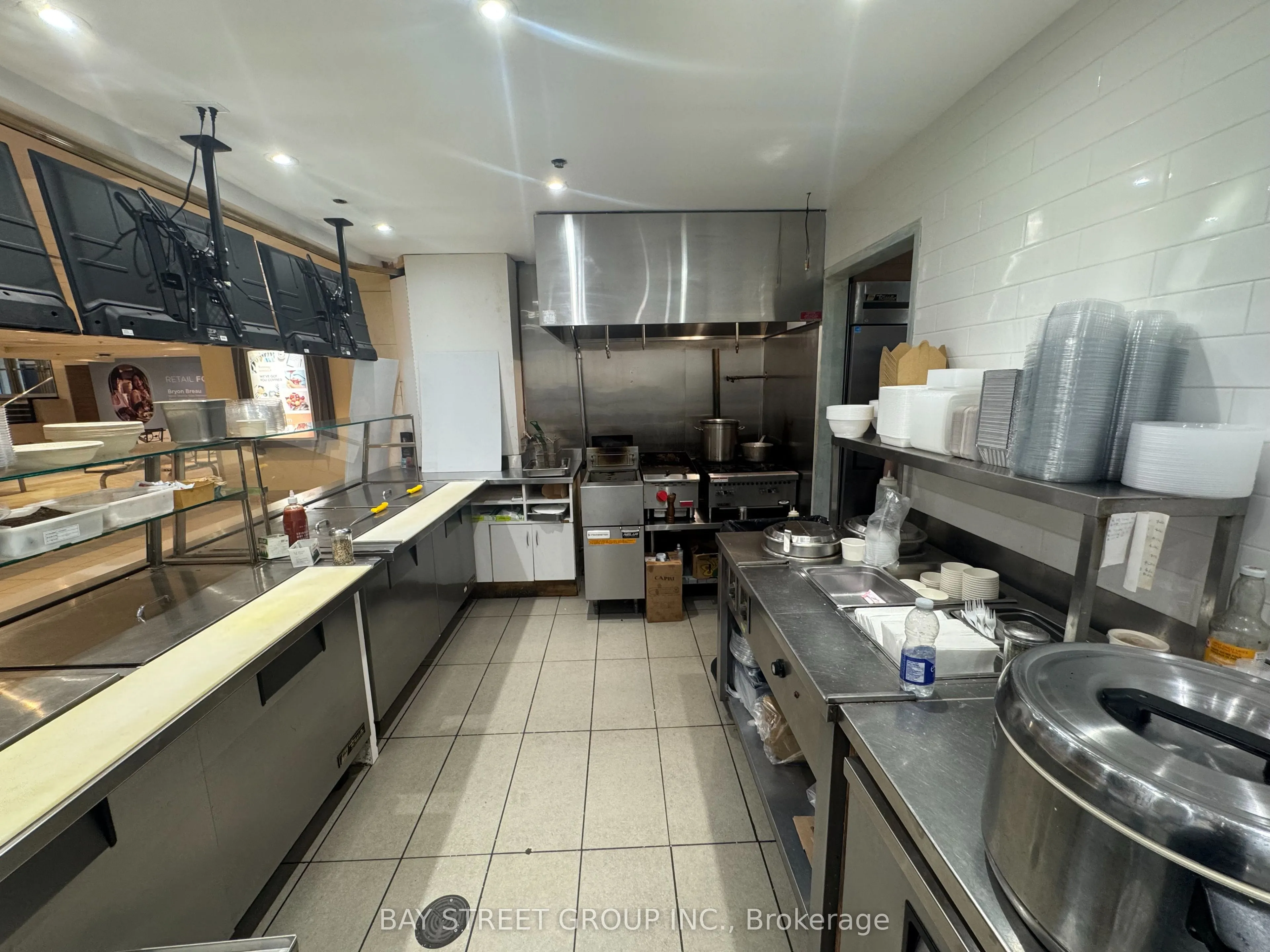 595 Bay Street, #FC-3