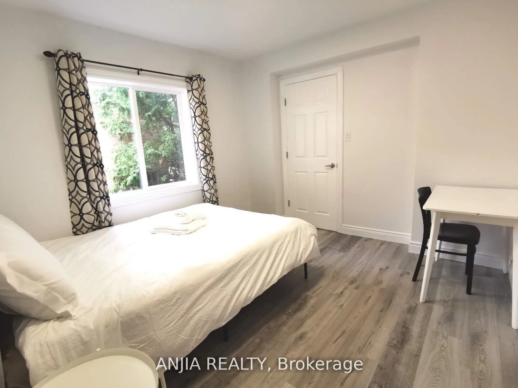 256 Homewood Avenue, #1