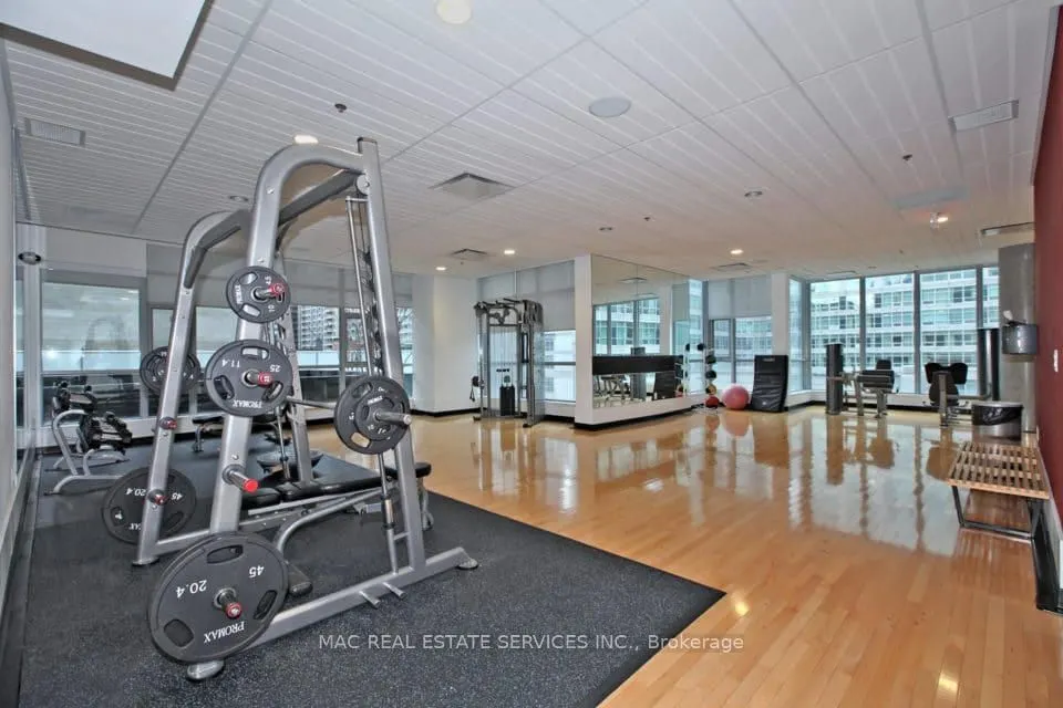 375 King Street W, #411