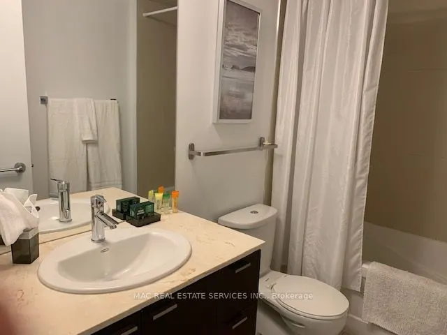 375 King Street W, #411
