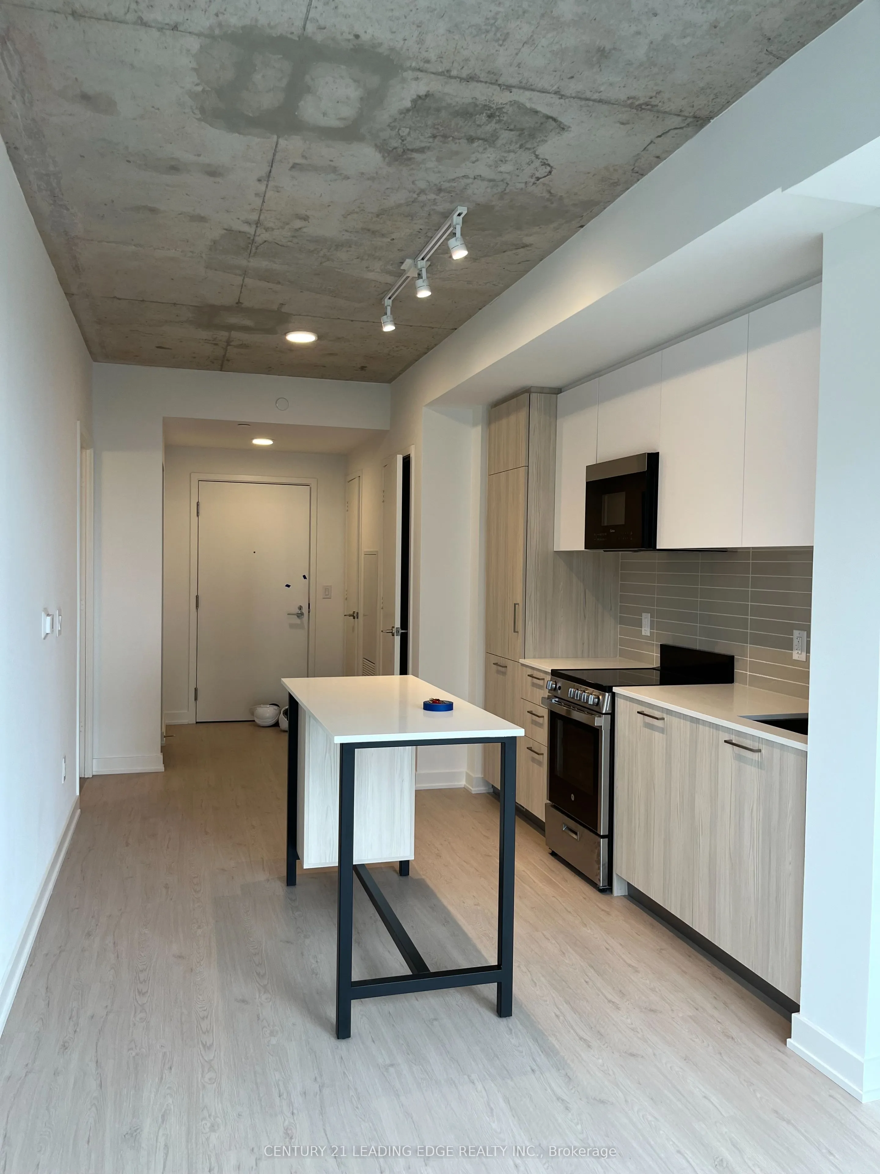 65 Mutual Street, #2703