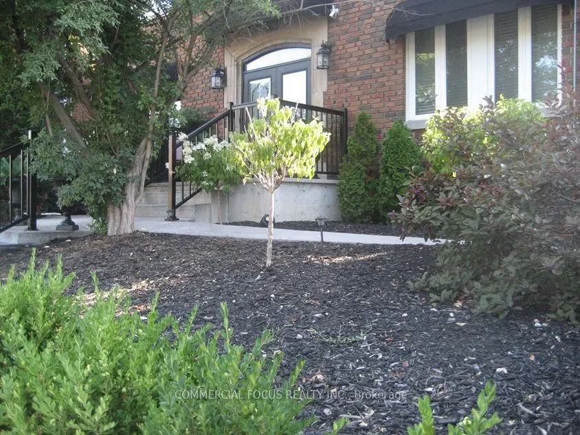 963 Avenue Road