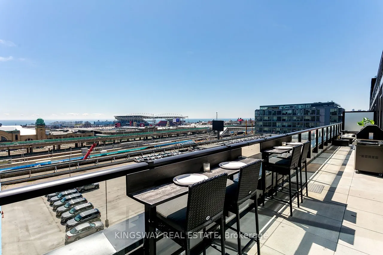 135 East Liberty Street, #715