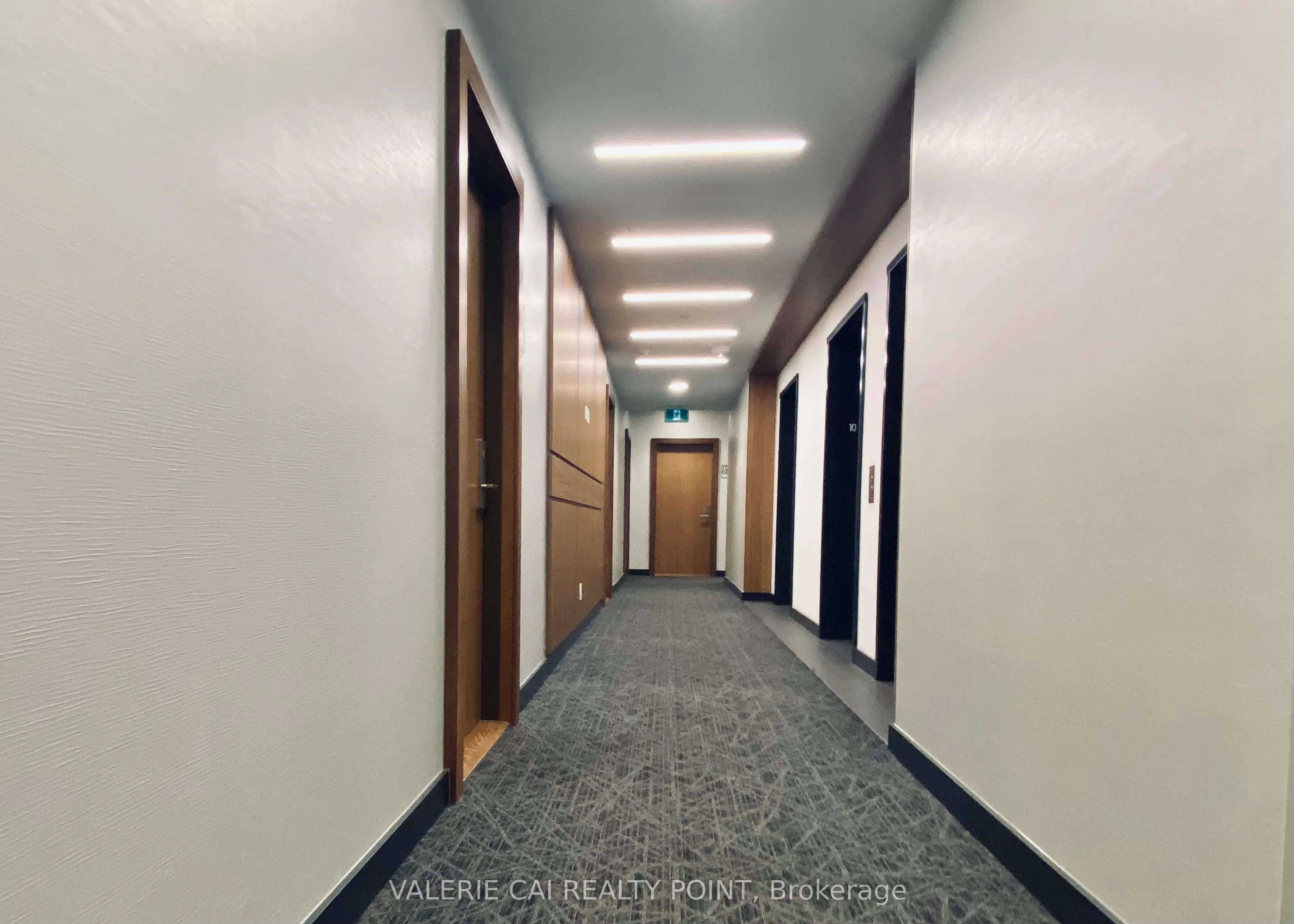 56 Forest Manor Road, #1004