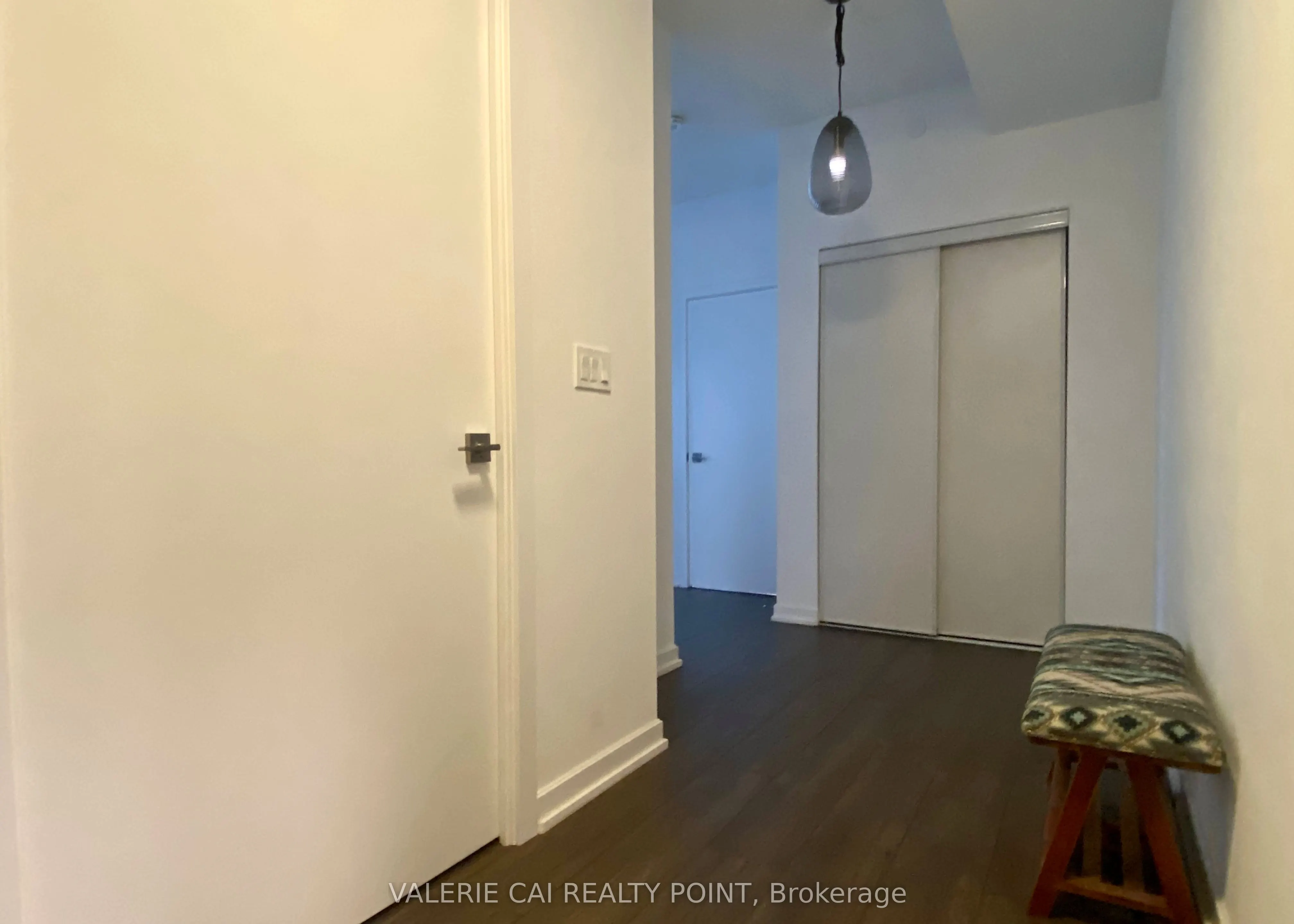 56 Forest Manor Road, #1004