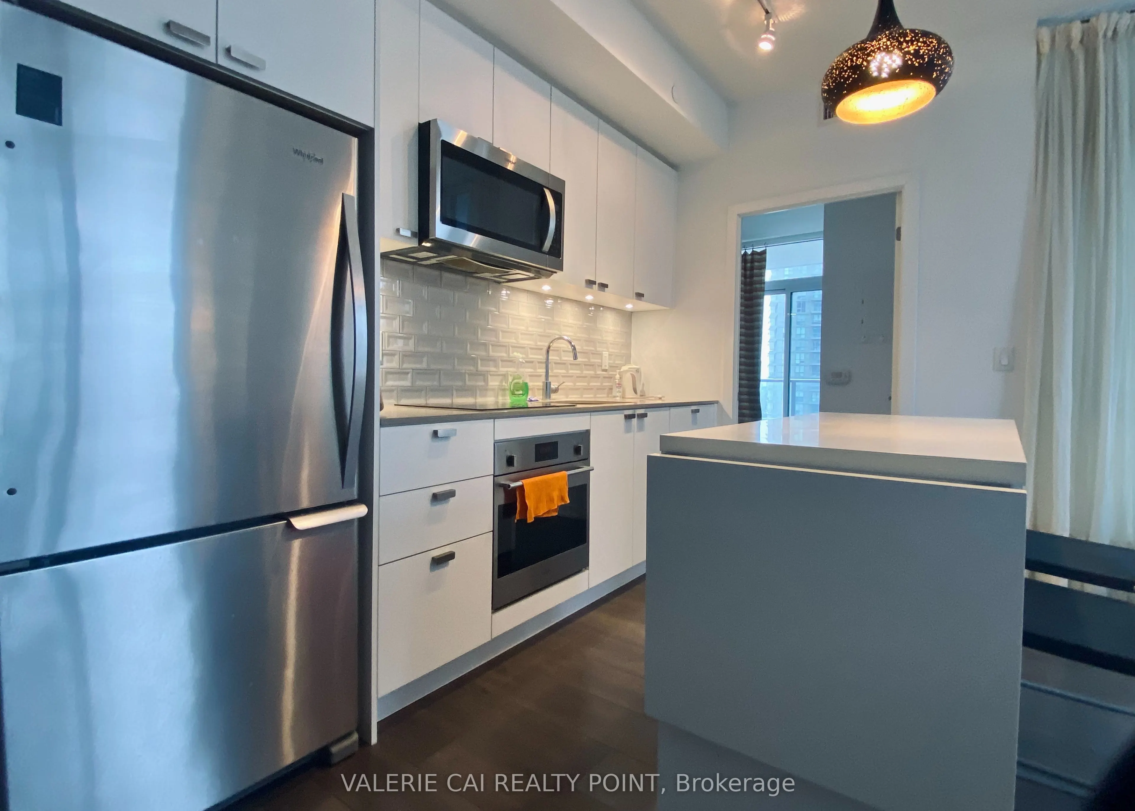 56 Forest Manor Road, #1004