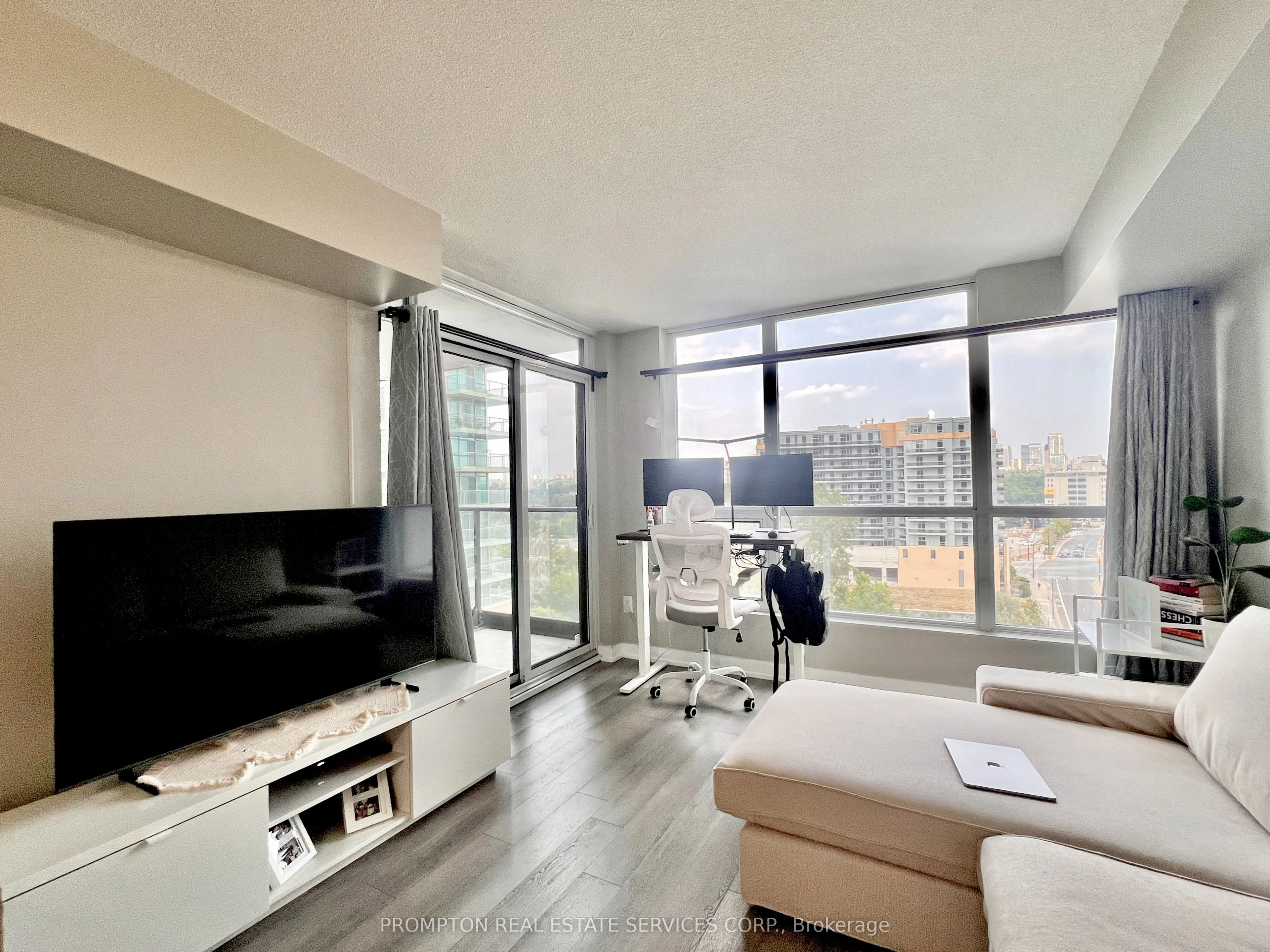 29 Singer Court, #710