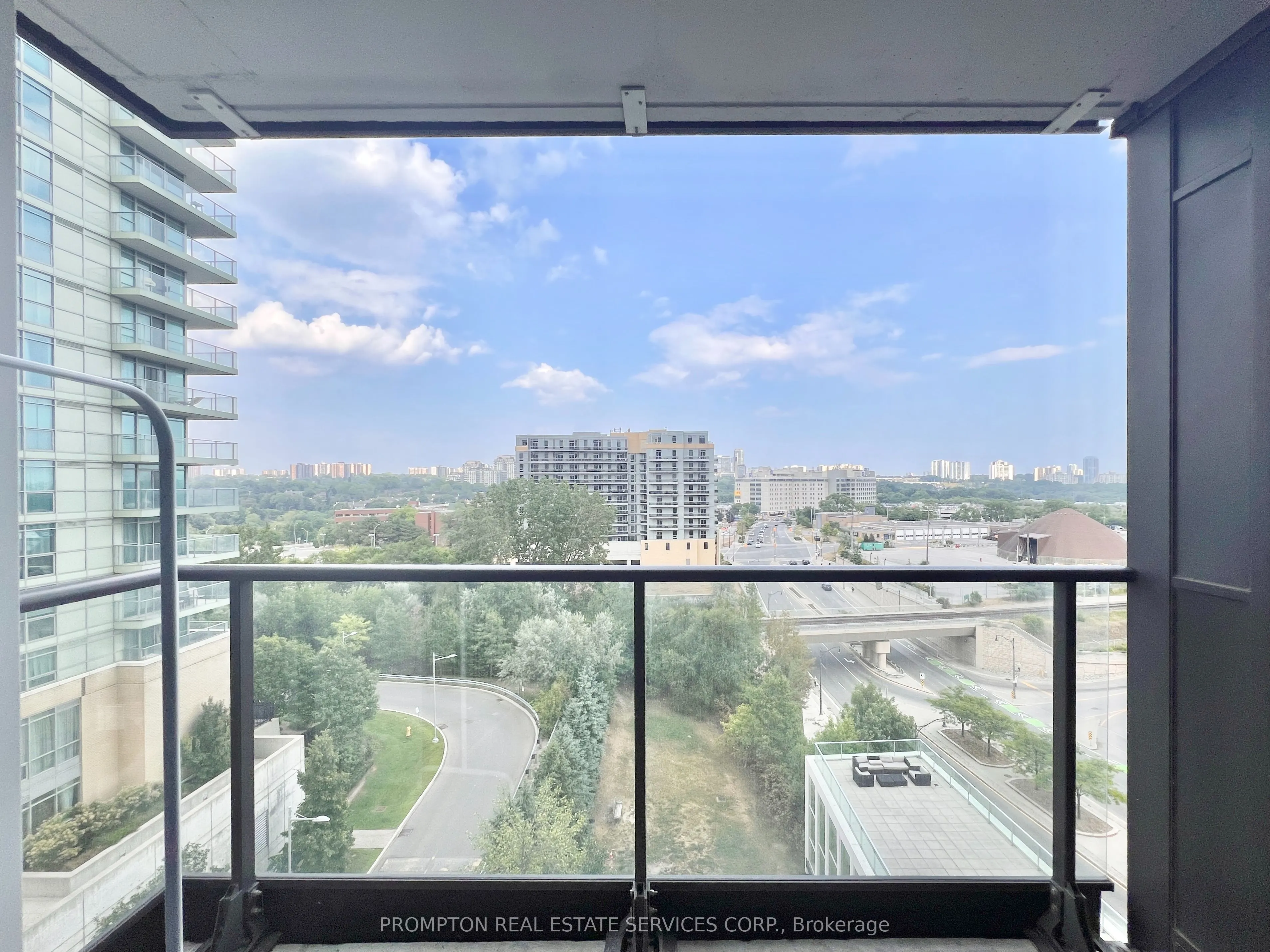 29 Singer Court, #710
