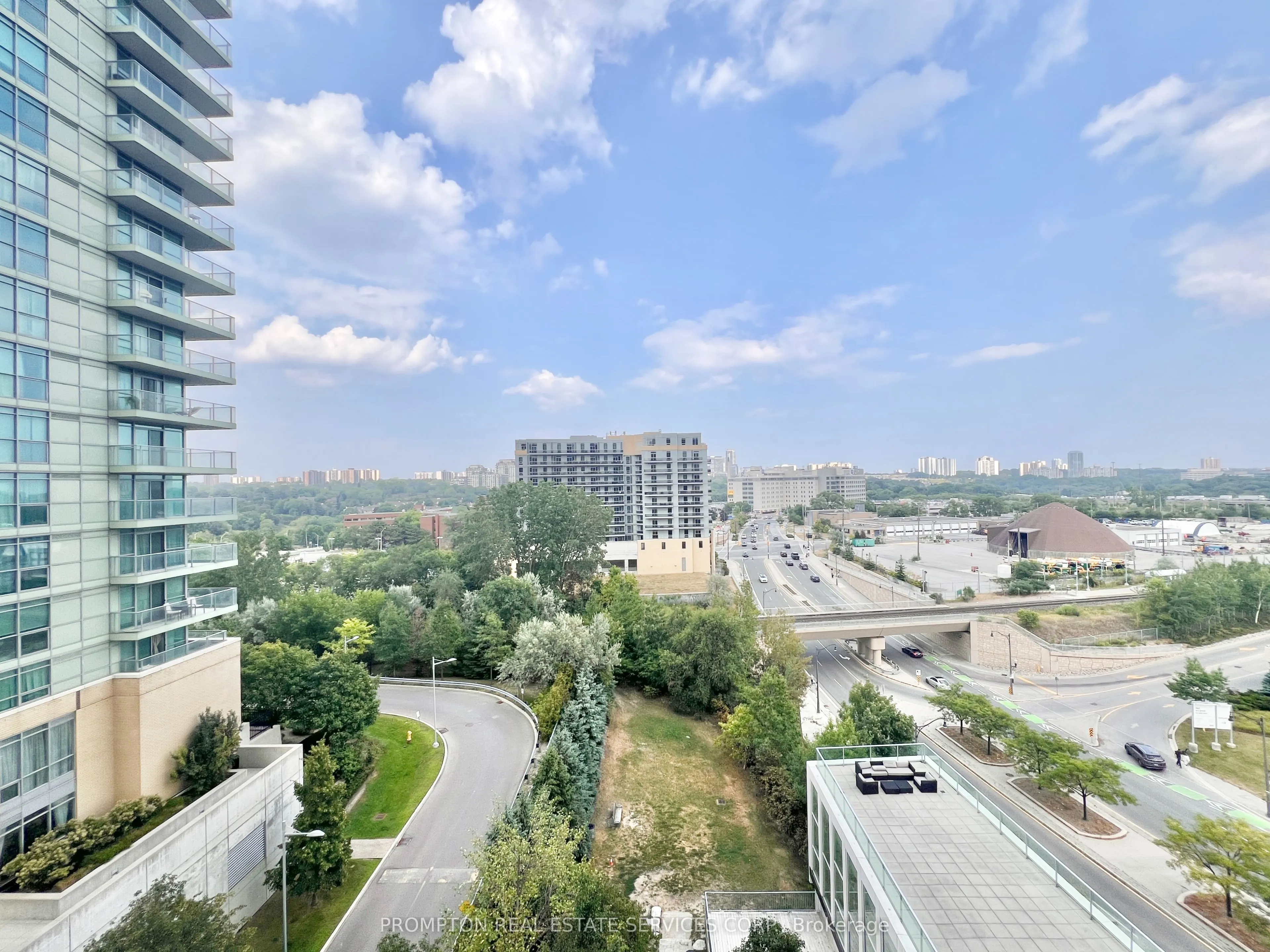 29 Singer Court, #710