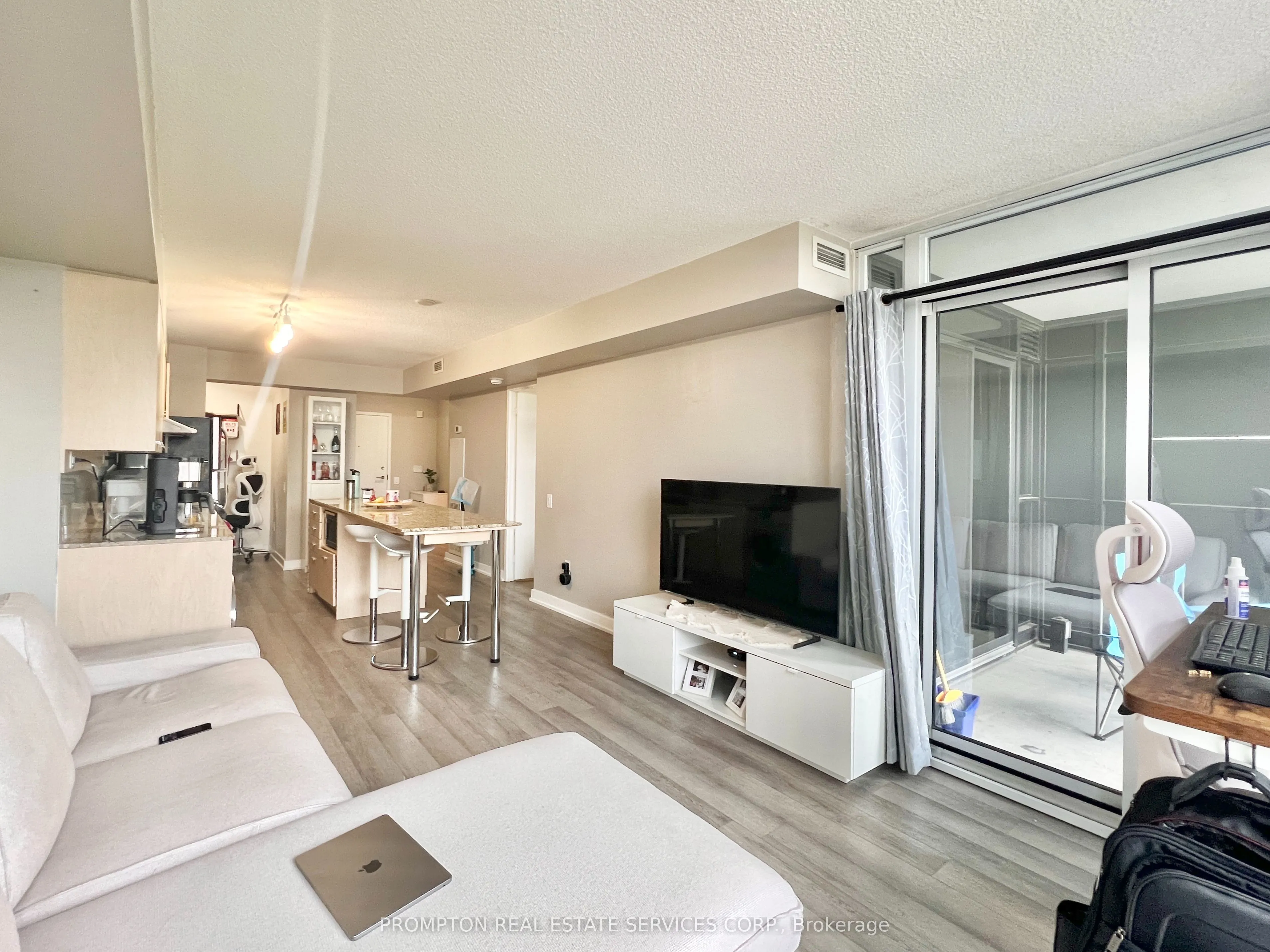 29 Singer Court, #710